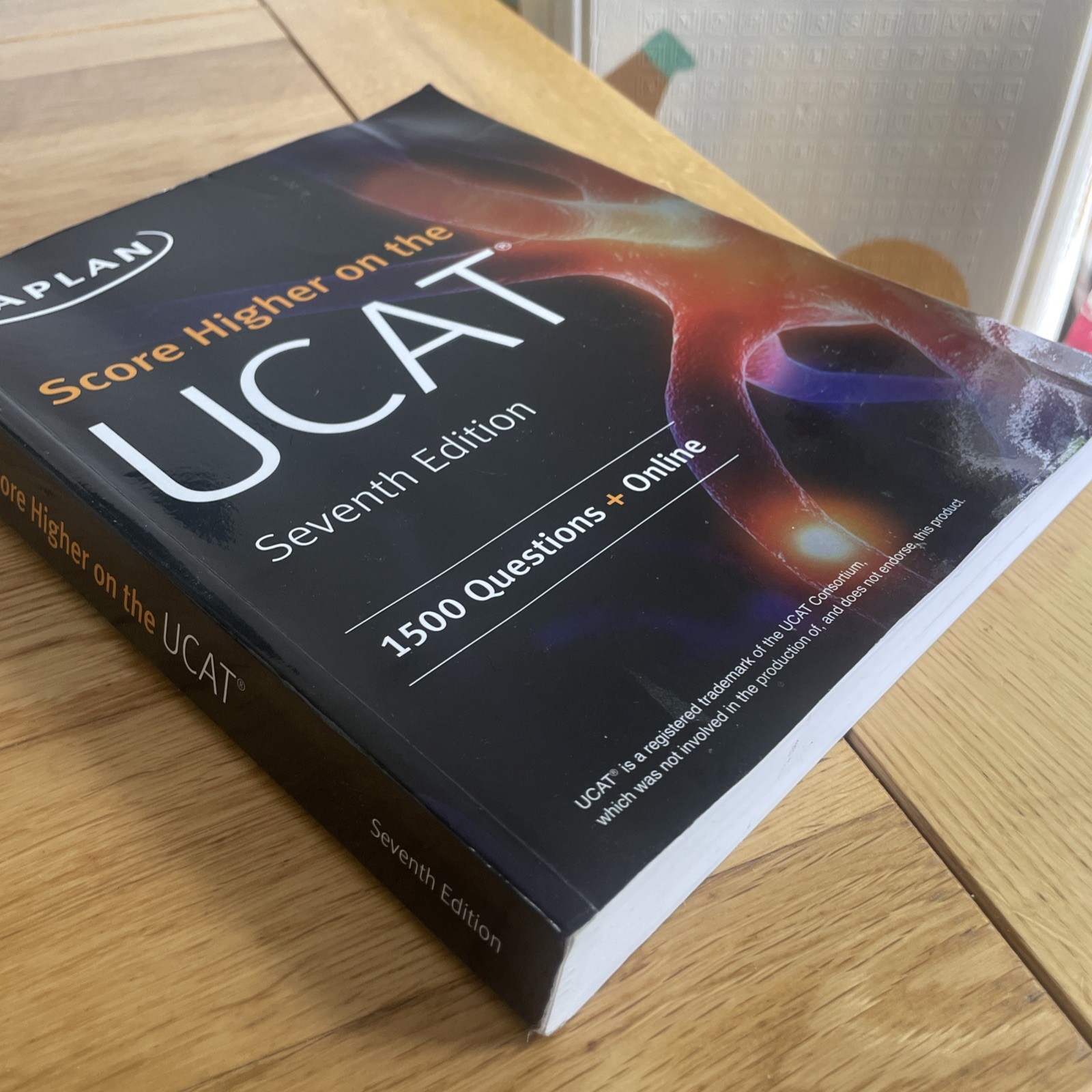 Kaplan Test Prep Ser.: Score Higher on the UCAT : 1500 Questions Kaplan skuA1