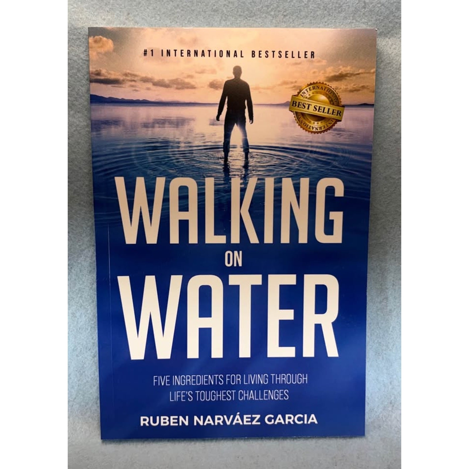 Walking On Water Ruben Narváez Garcia paperback book