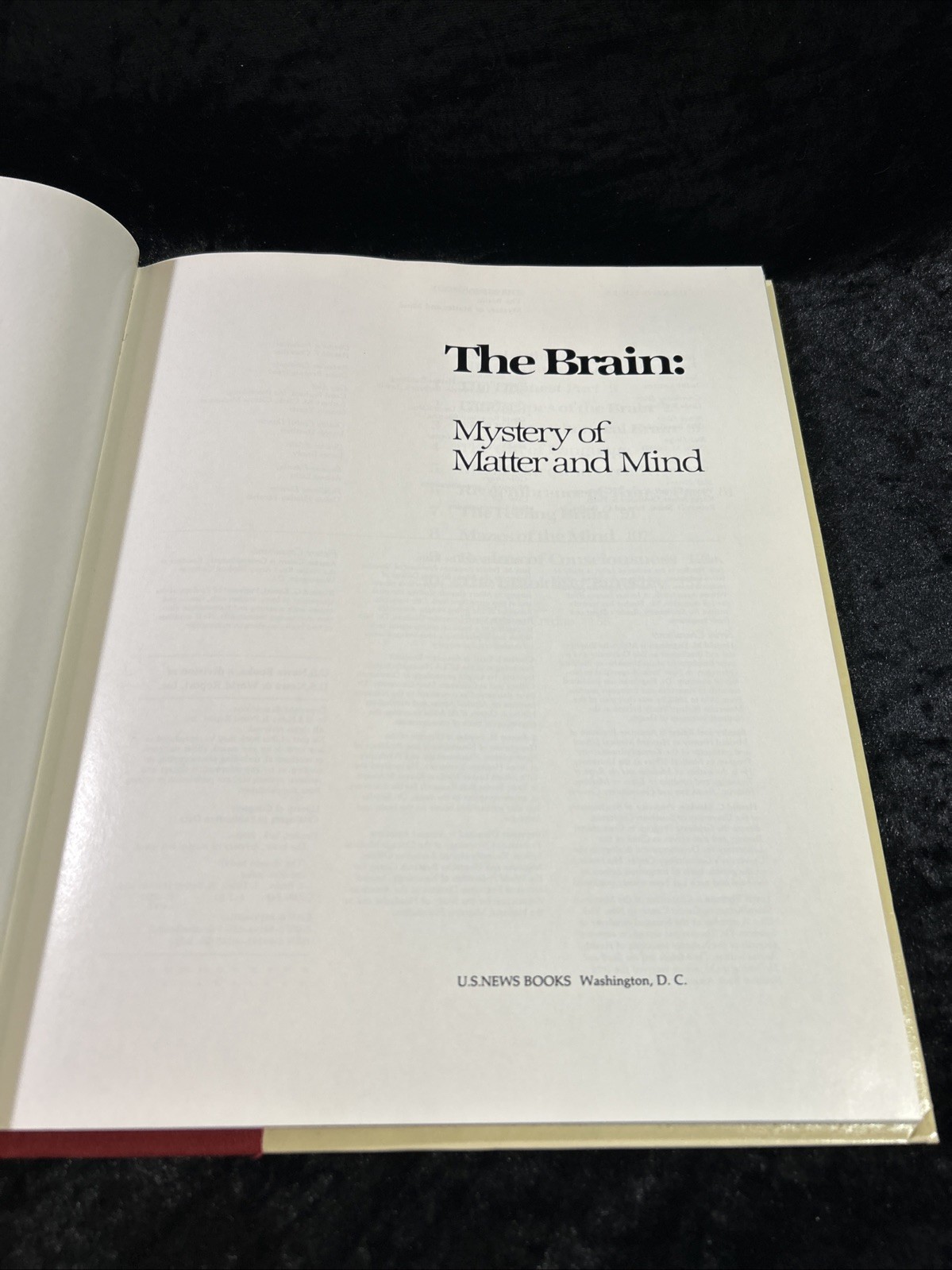 The Human Body: The Brain – Jack Fincher – Hardcover 1981 illustrated
