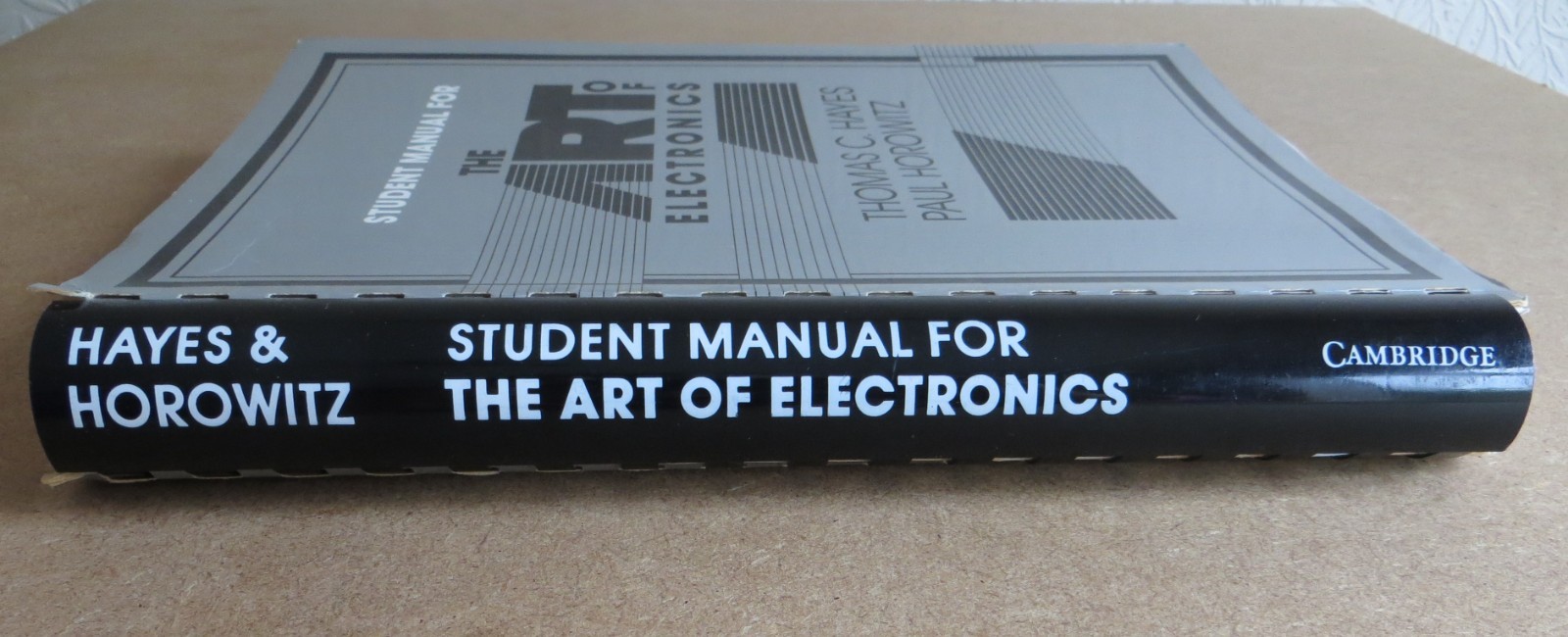 The Art of Electronics Student Manual by Hayes, Thomas C. Paperback Book