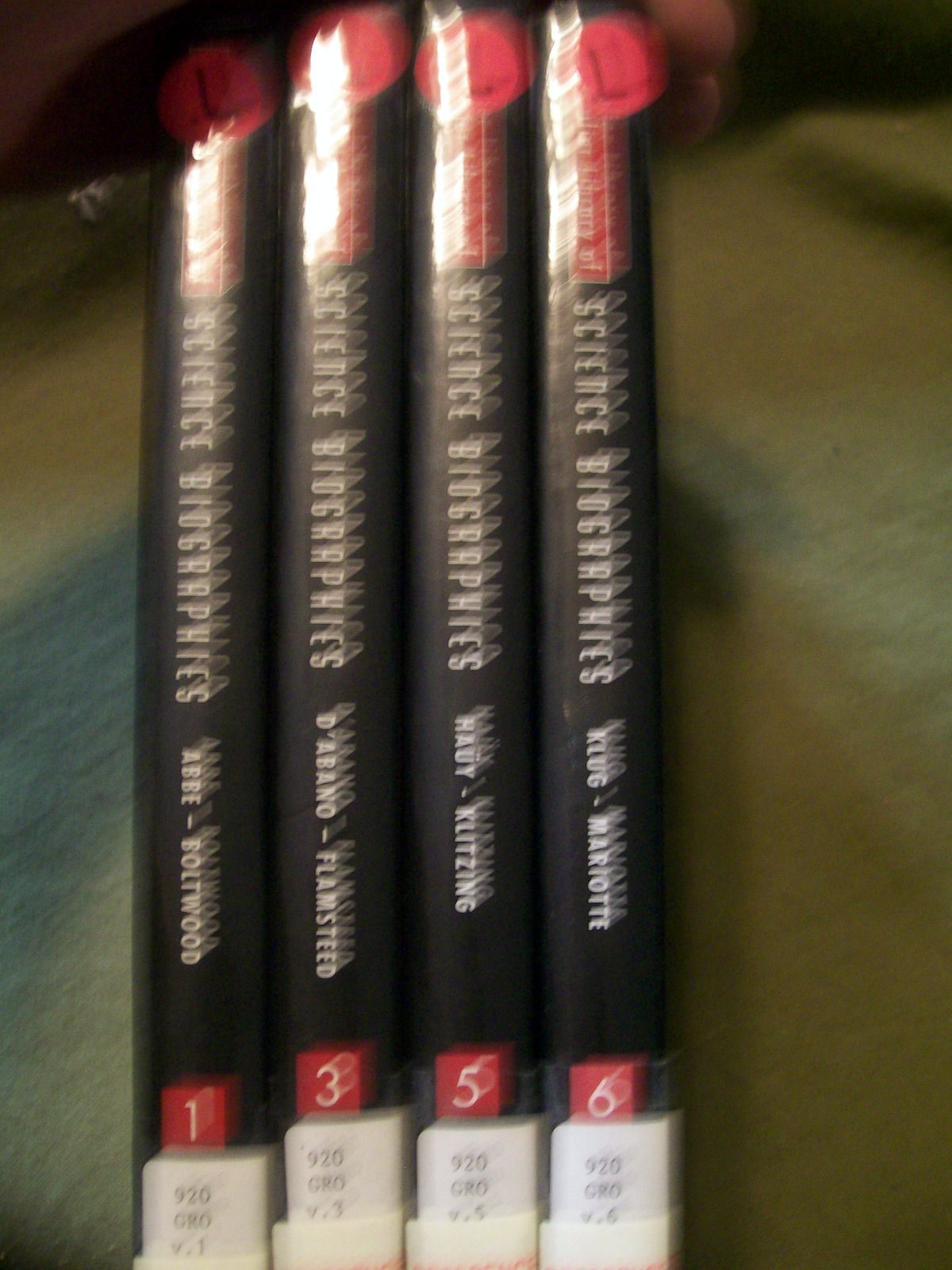 9 Set Grolier Library of Science Biographies Volume 1 – 3, 5 – 10 (Hardcovers)