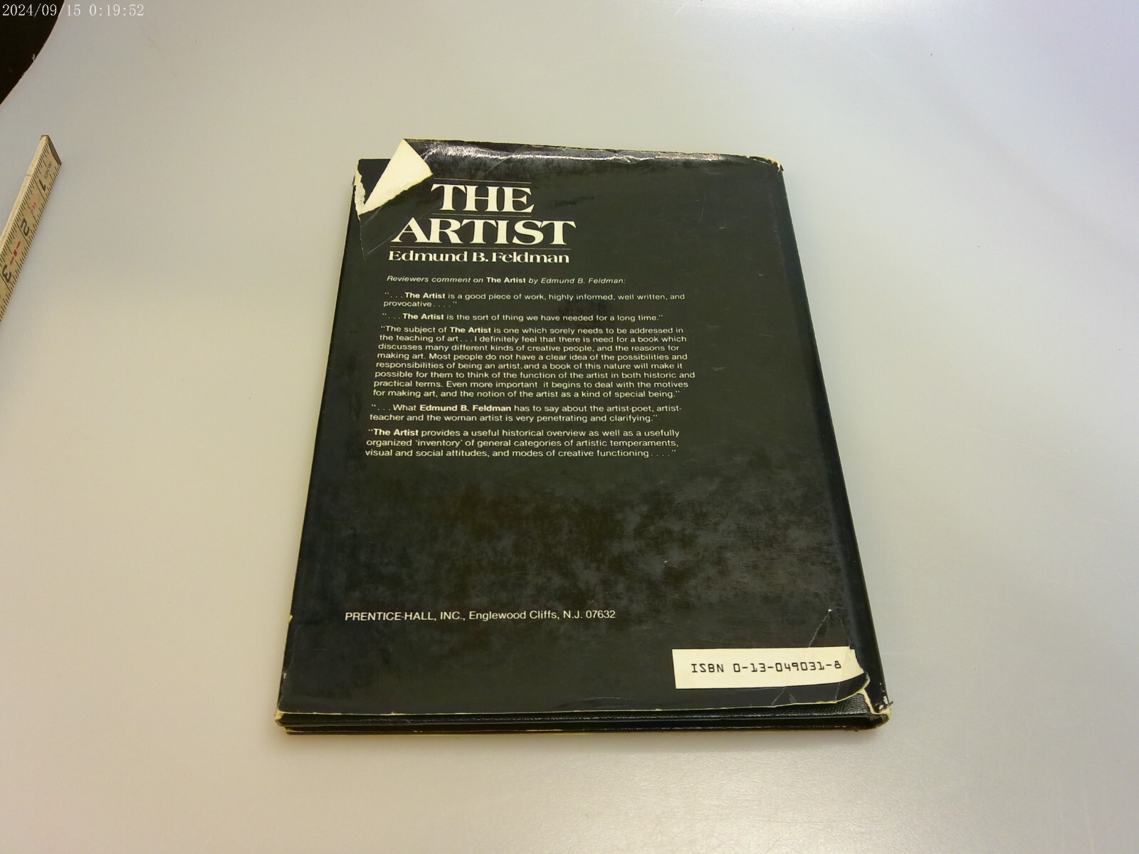 The Artist by Edmund B. Feldman Prentice-Hall First Edition 1982 ISBN 0130490318