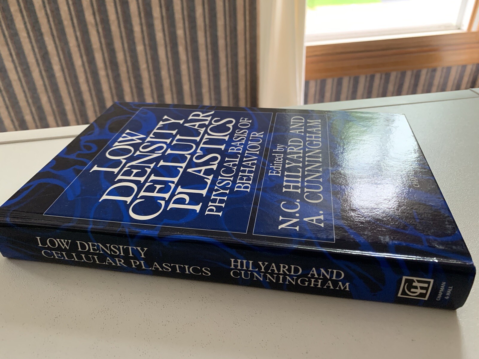 Low Density Cellular Plastics – Physical Basis Of Behaviour- Hardcover-Brand New