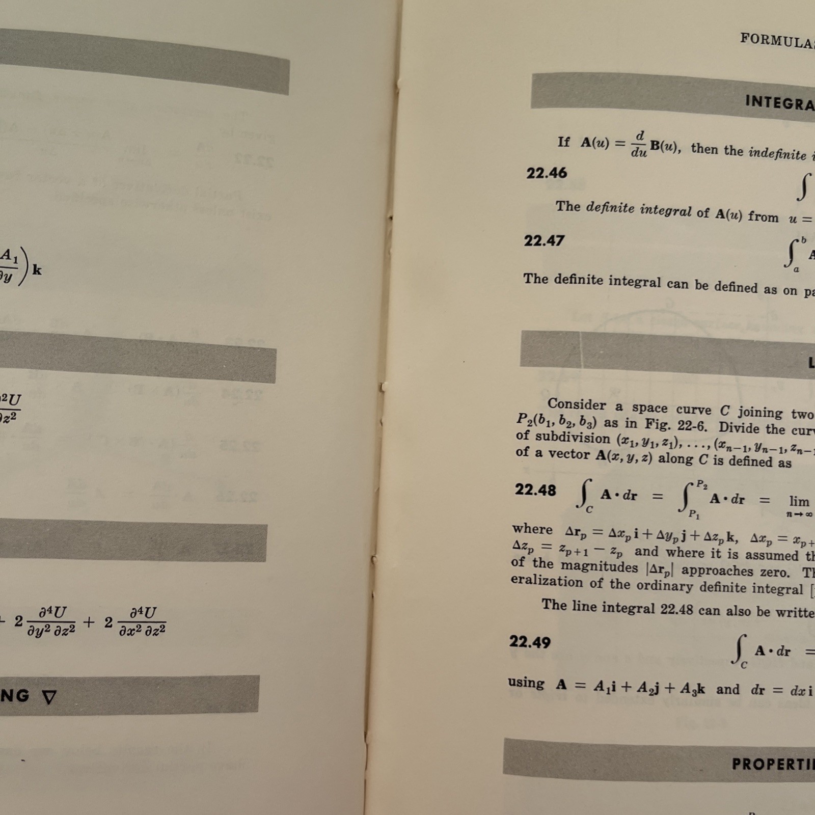 Mathematical Handbook of Formulas and Tables Murray R. Spiegel 1968 Shaum’s