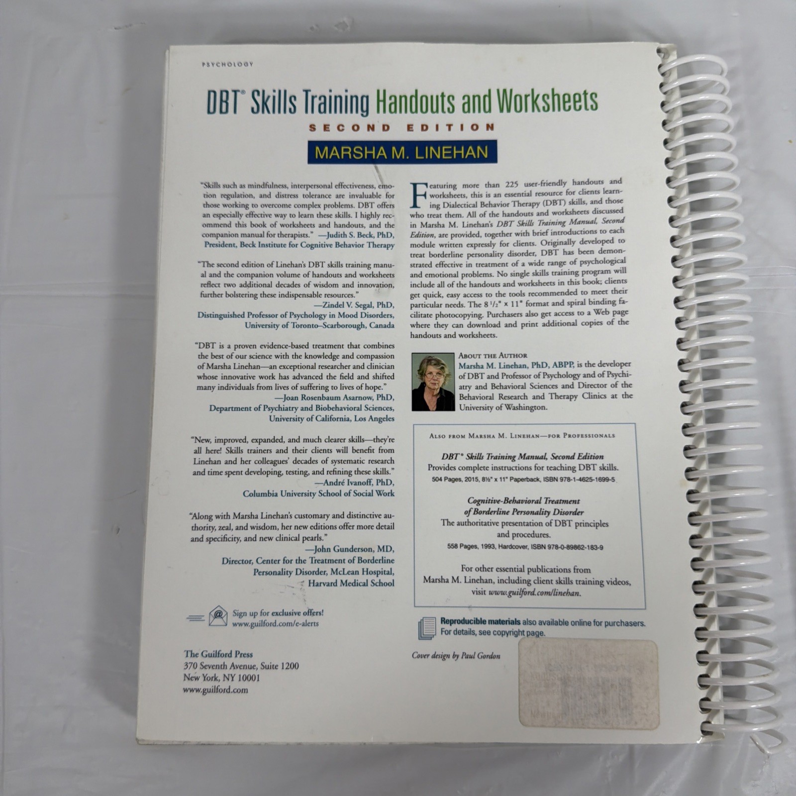 DBT Skills Training Handouts and – Paperback, by Linehan Marsha M – EXCELLENT