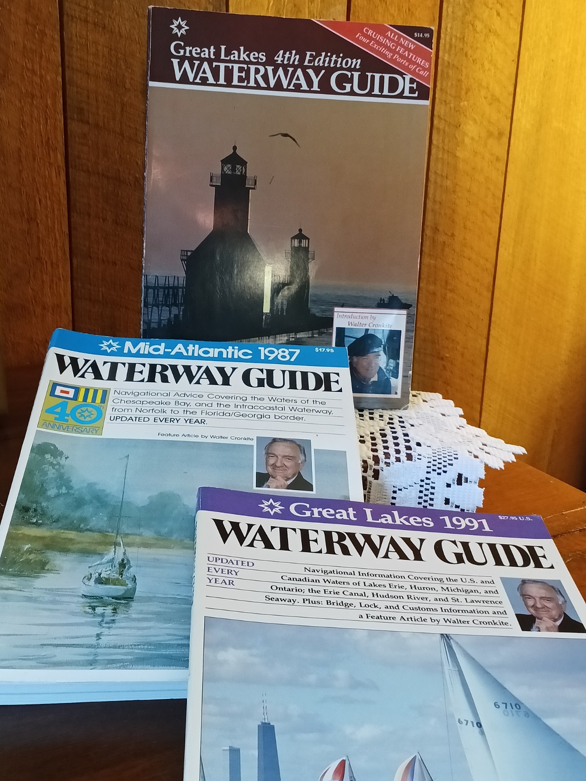 WATERWAY GUIDE – Great Lakes 1985 – Mid-Atlantic 1987 – Great Lakes 1991