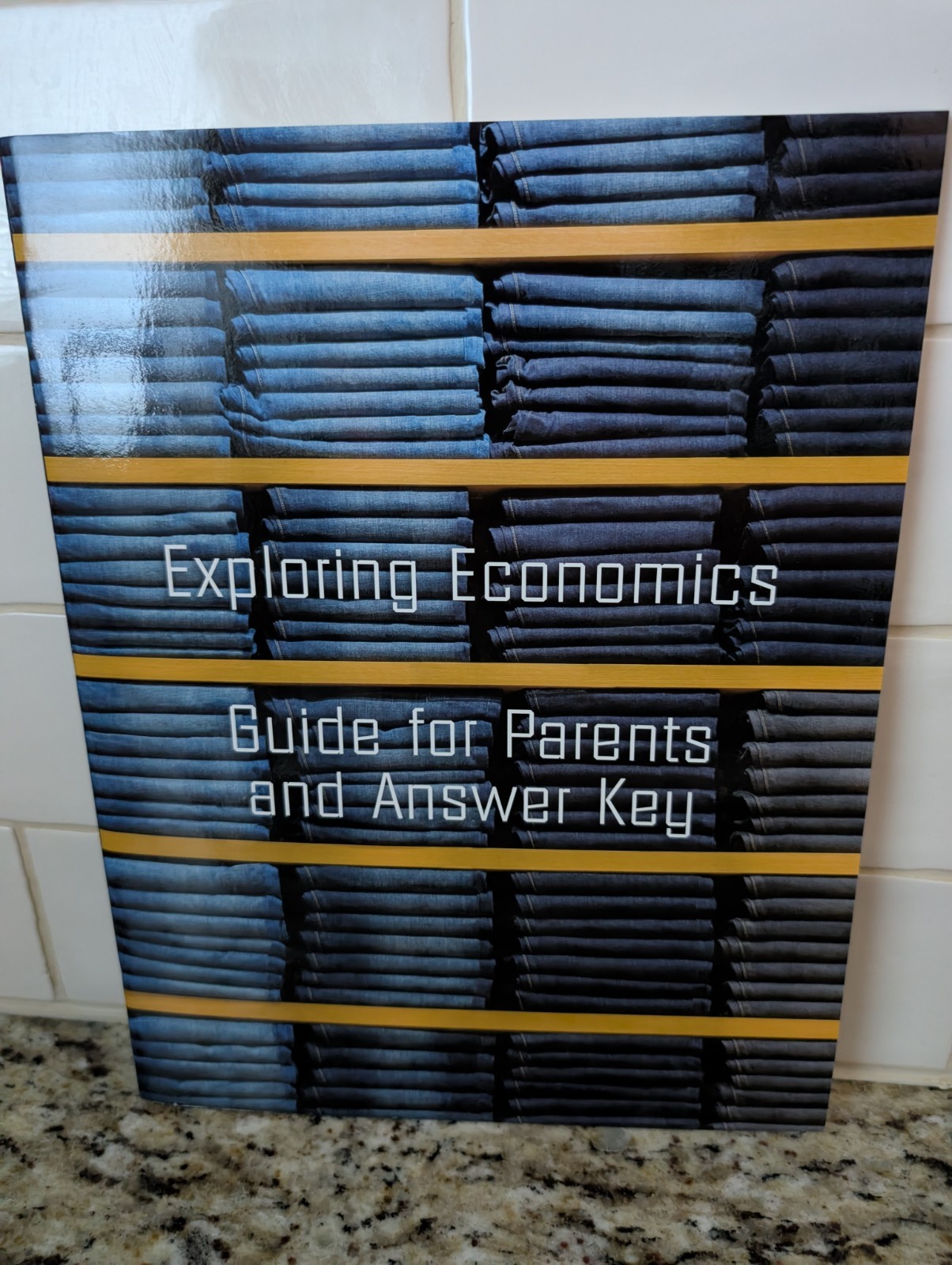 Exploring Economics Ray Notgrass Hardcover; Quiz Exam Book & Answer Key SC
