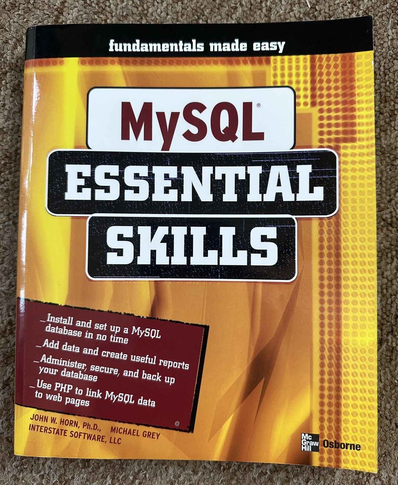 MySQL Essential Skills by John Horn 9780072255133 Free UK Shipping