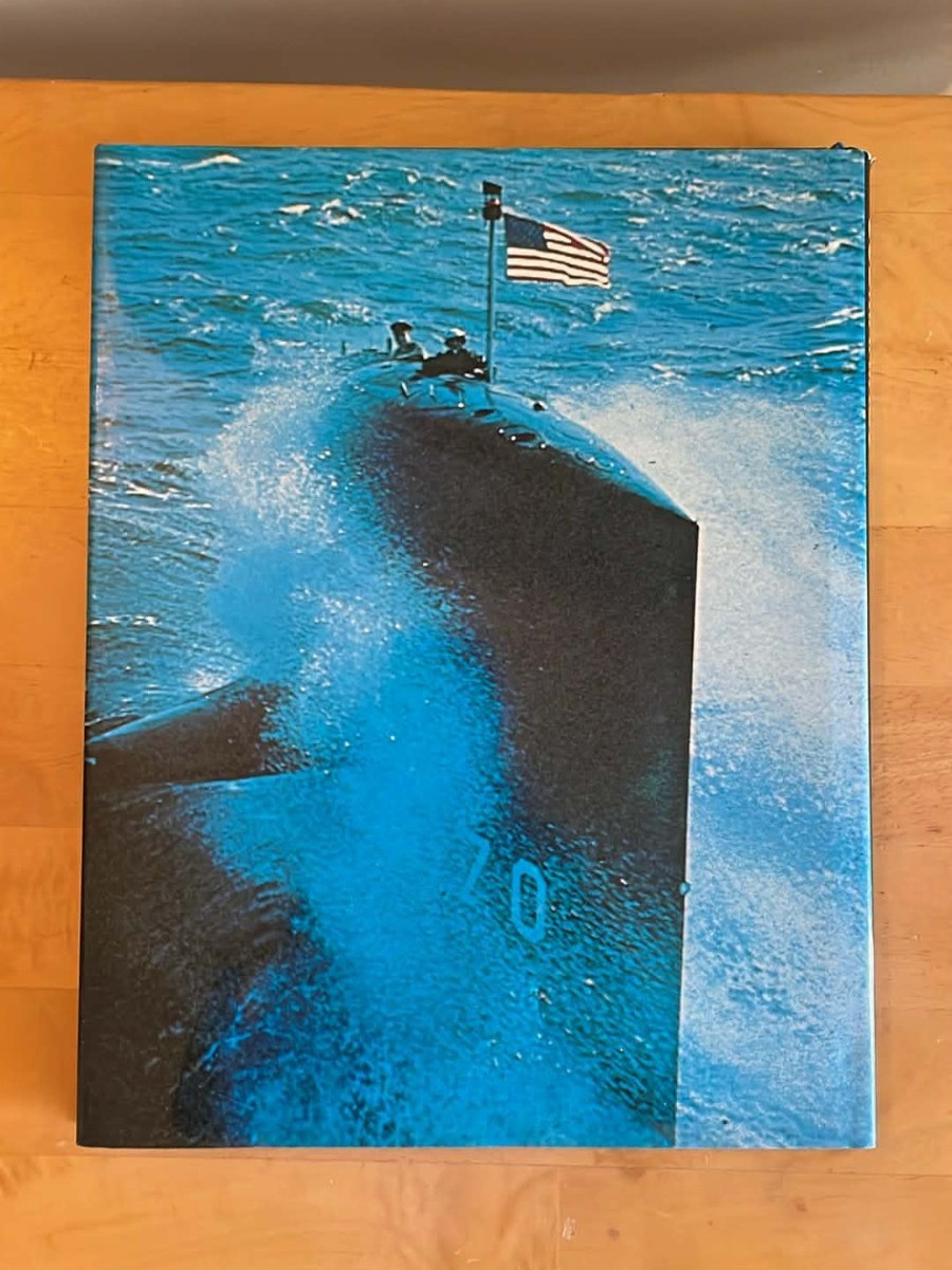 Vintage 1983 “Submarines” HC 1st Ed Book – Richard Humble | Jade Books / Chartwe
