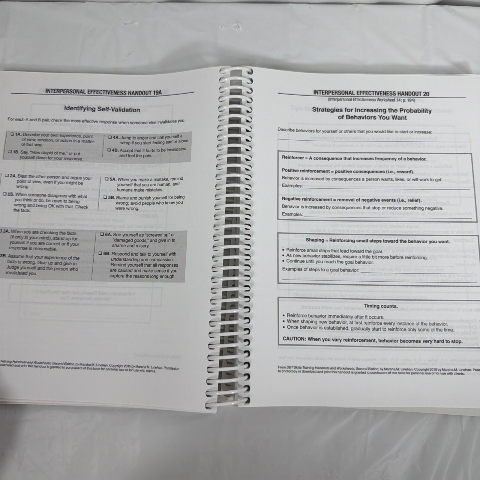 DBT Skills Training Handouts and – Paperback, by Linehan Marsha M – EXCELLENT