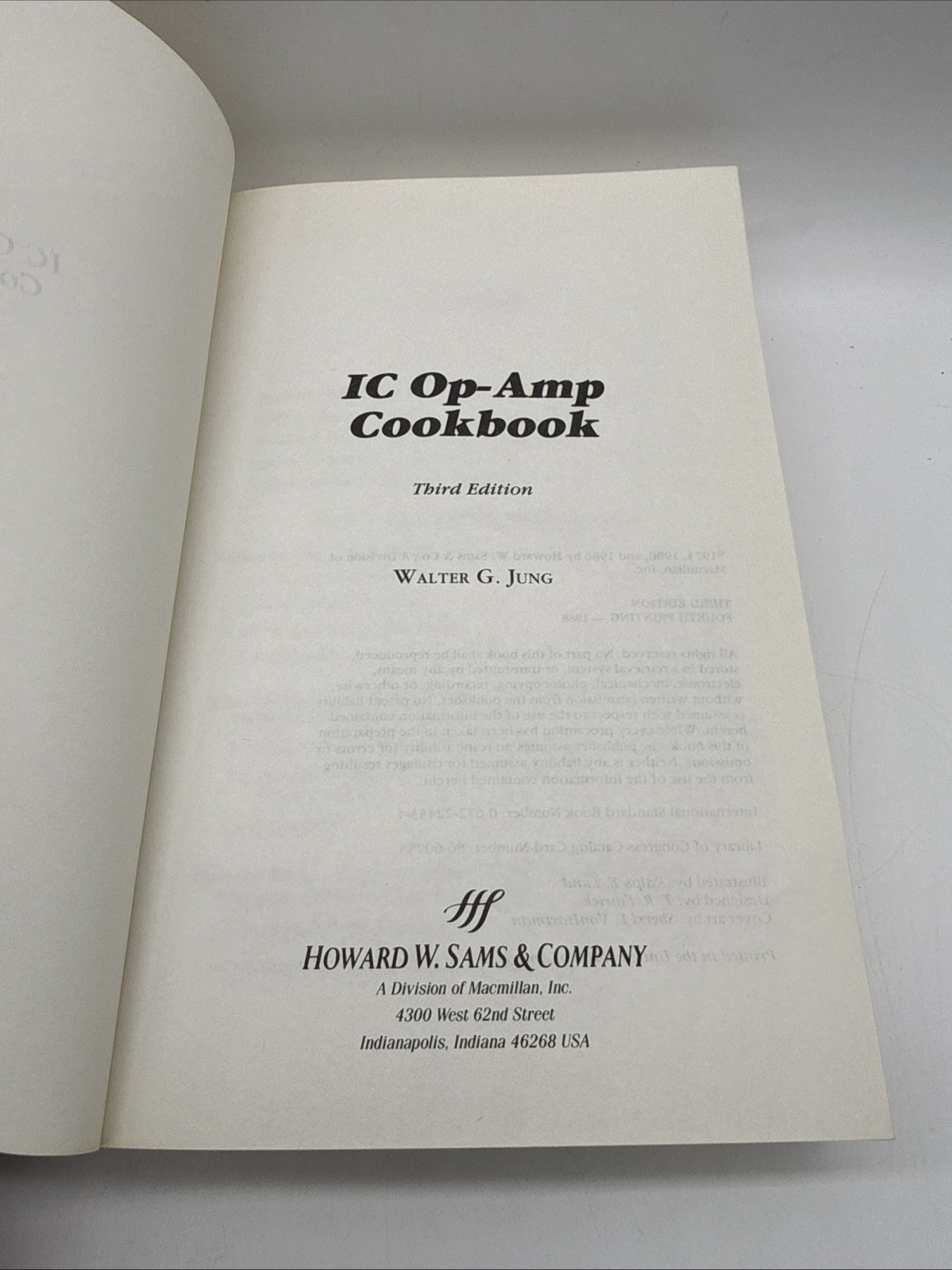 SAMS IC Op-Amp Cookbook by Walter G Jung Third Edition 1988 Paperback VG
