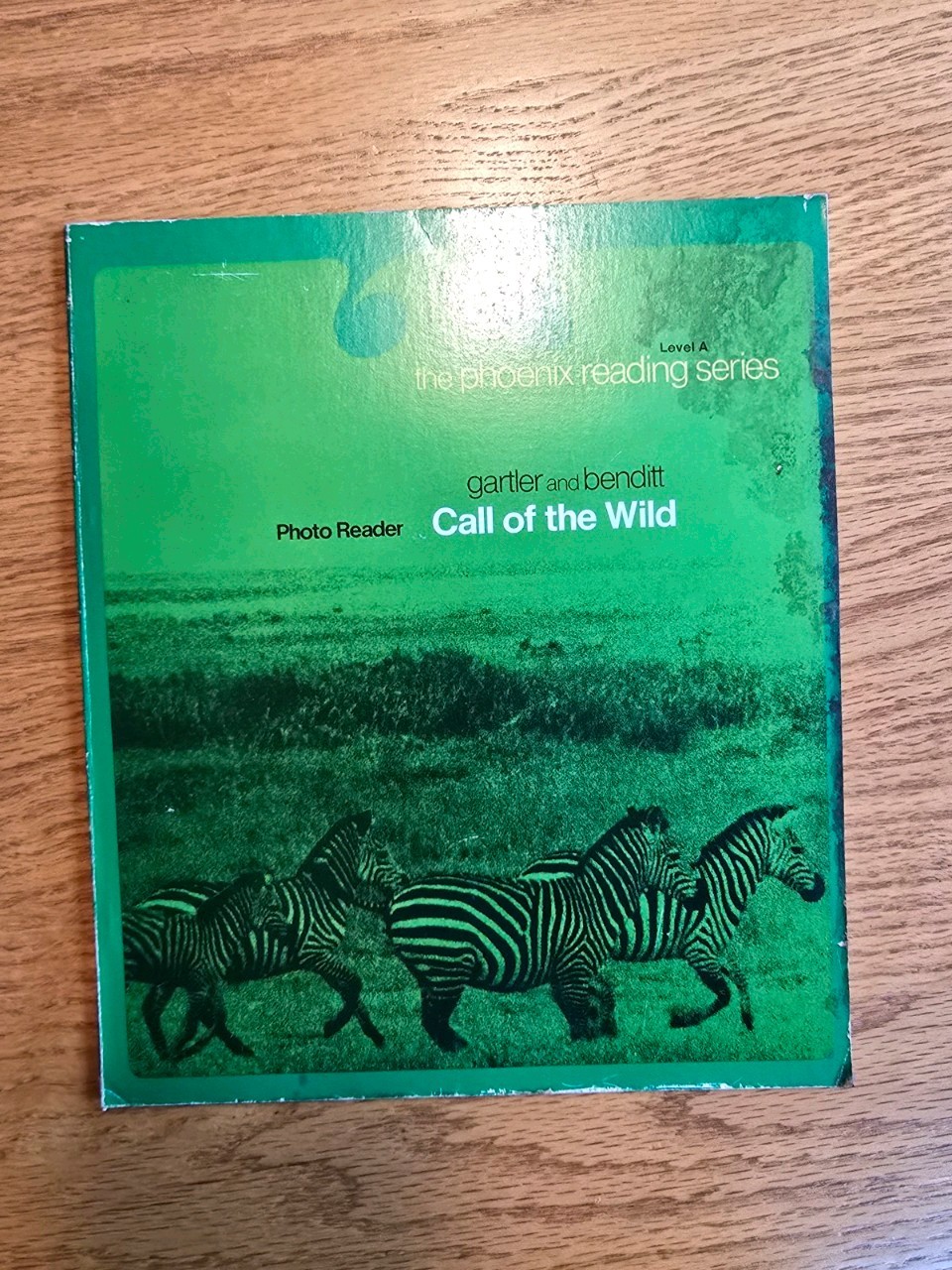 The Phoenix Reading Series Level A Photo Reader Call of The Wild