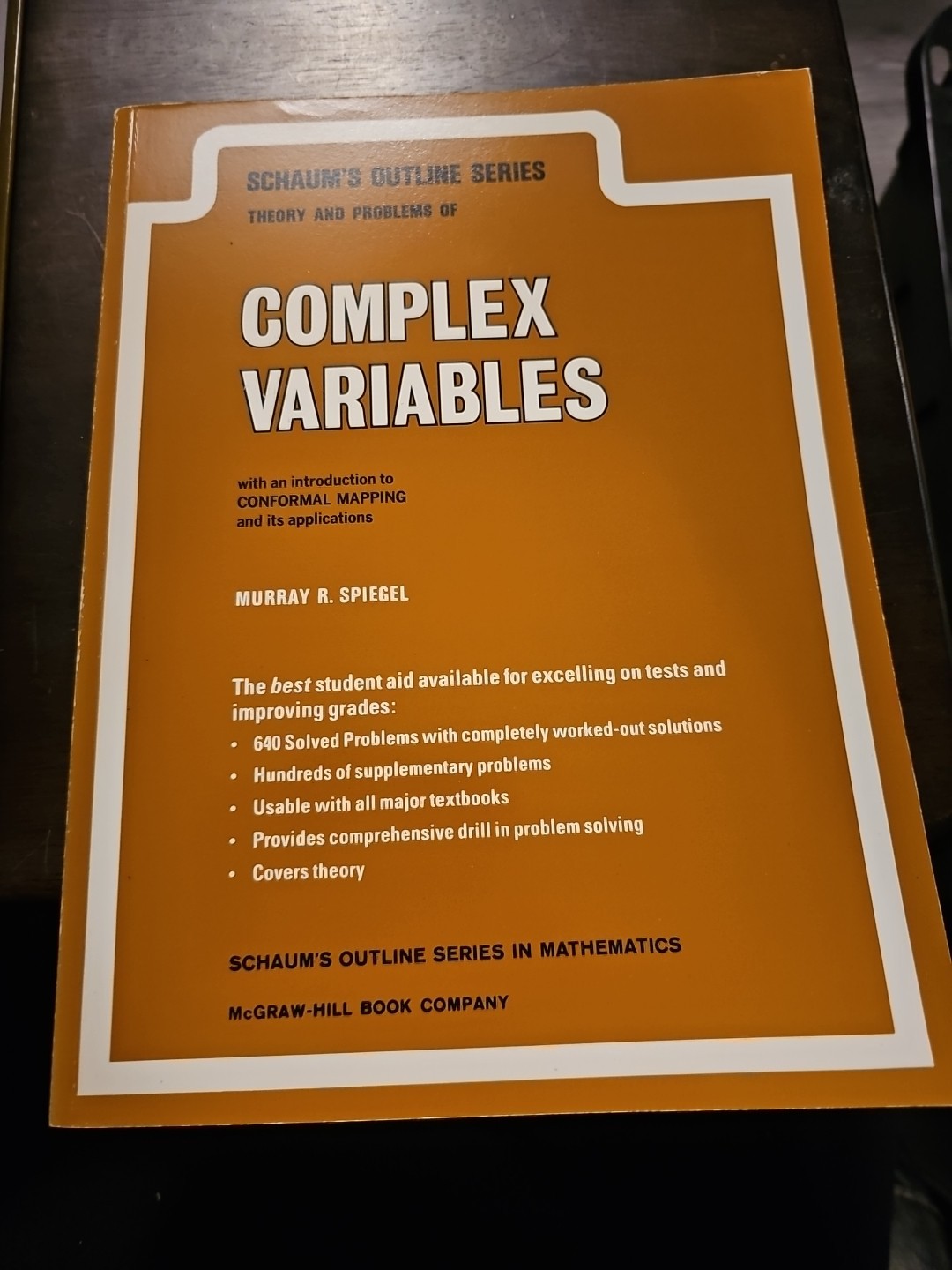 Schaum’s Outline of Complex Variables by Spiegel, Murray R. 1964
