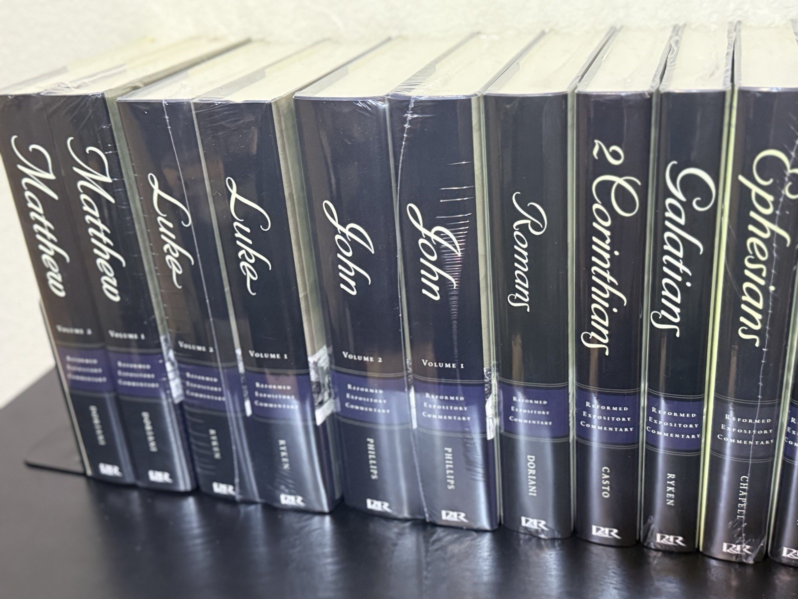 **New In ShrinkWrap** Reformed Expository Commentary – New Testament Individual