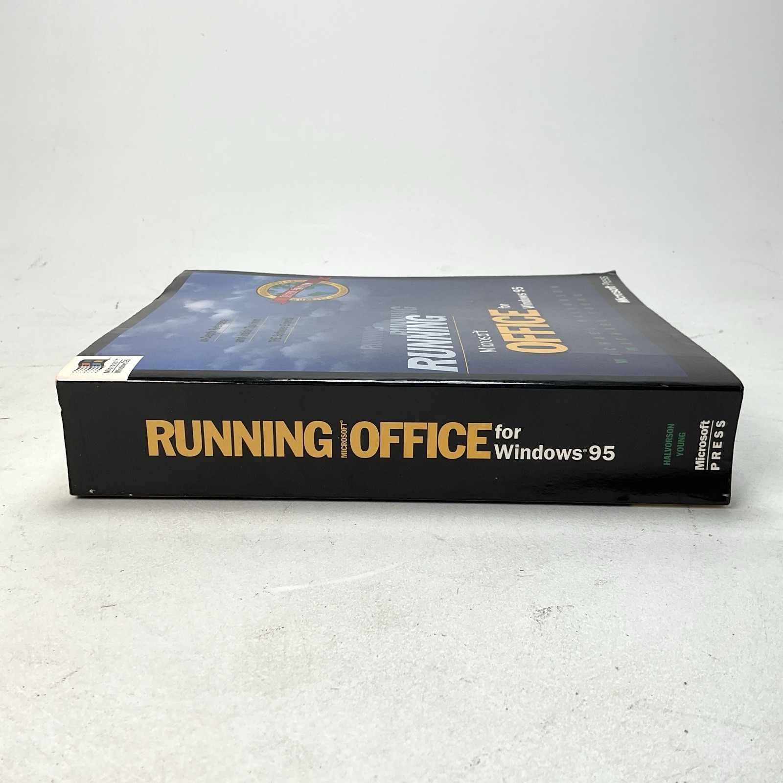 Running Microsoft Office for Windows 95 : Michael Halvorson Microsoft Press