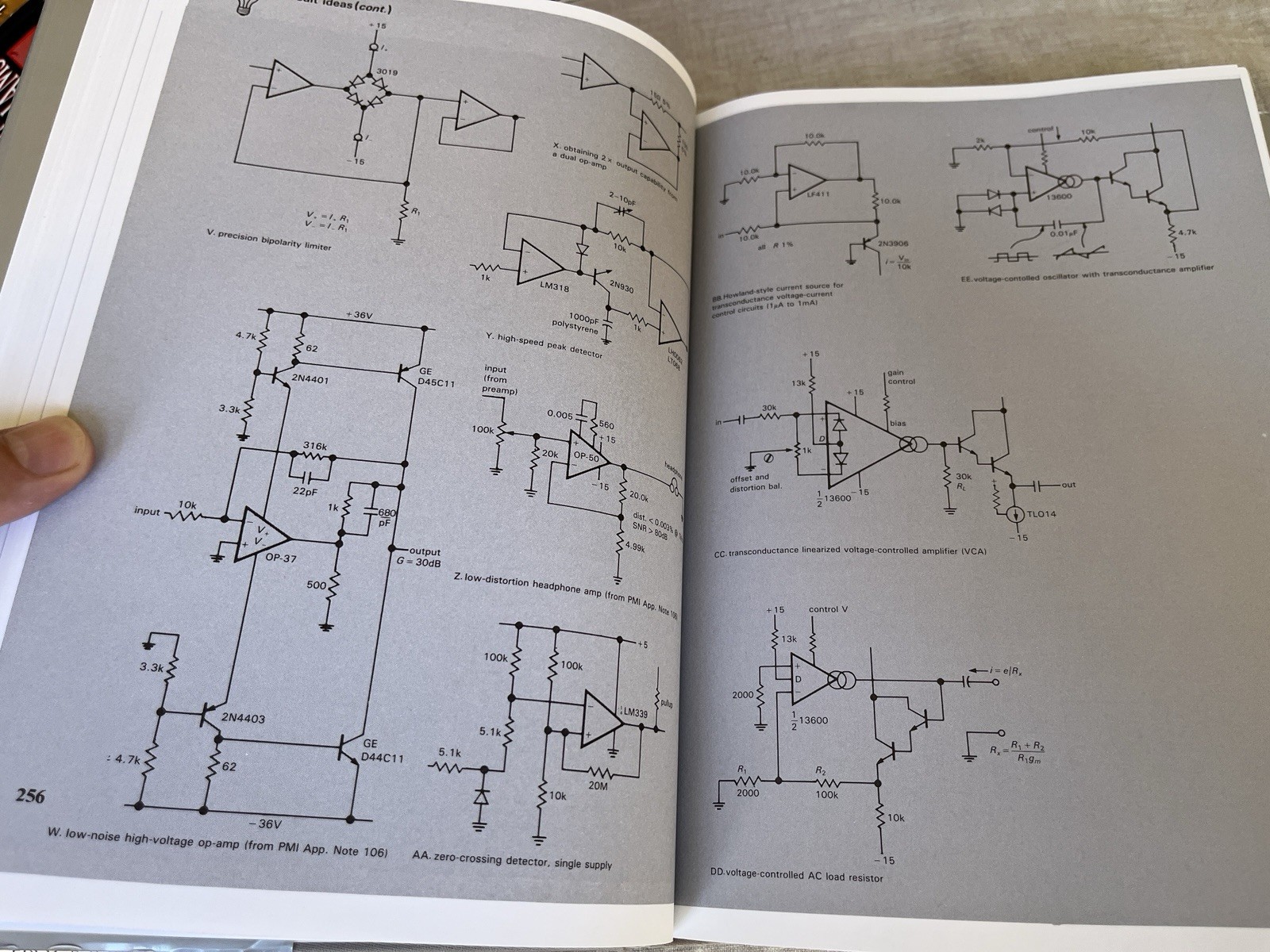 The Art of Electronics Horowitz Hill 2nd Edition Cambridge HC DJ