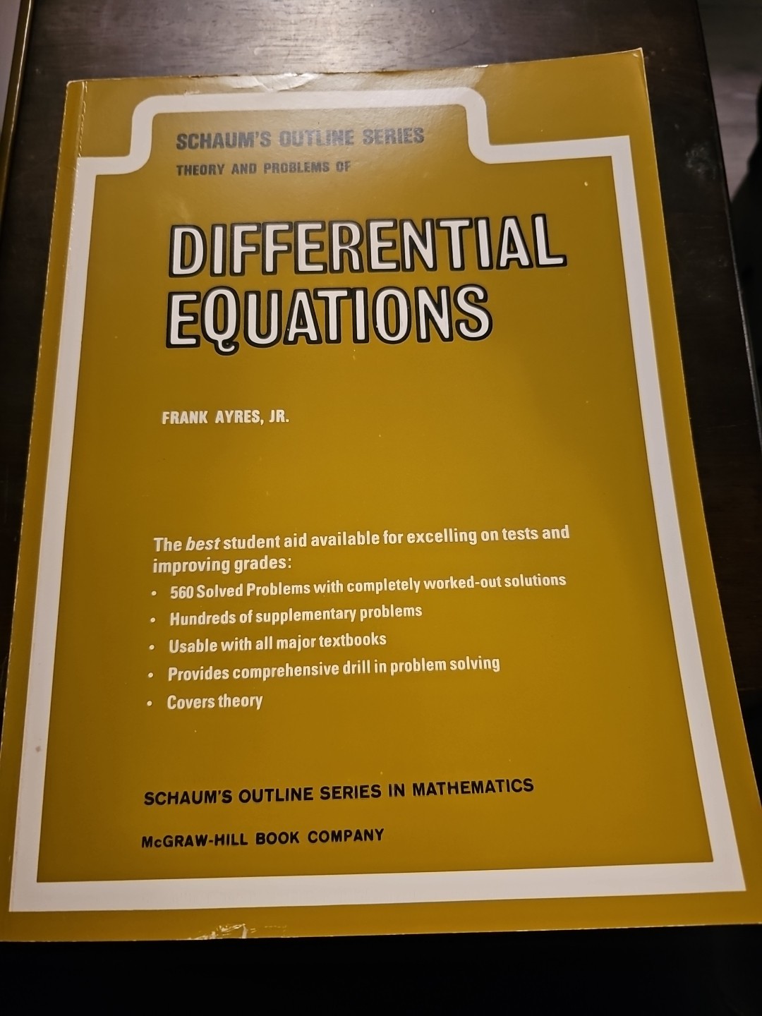 Schaum’s Outline Ser.: Differential Equations by Frank Ayres Jr. (1952, Trade…