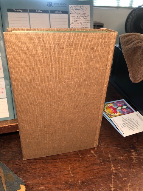 Basic wrinting of St. Thomas Aquinas .Books look as if they had ne been used.