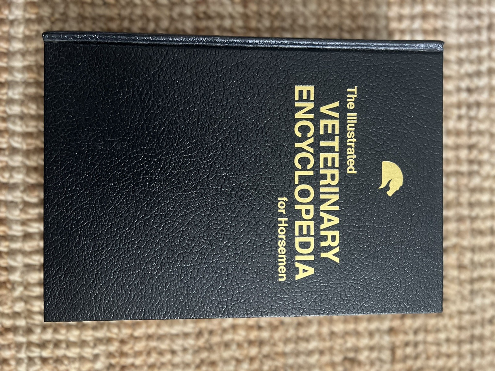 THE ILLUSTRATED VETERINARY ENCYCLOPEDIA FOR HORSEMEN