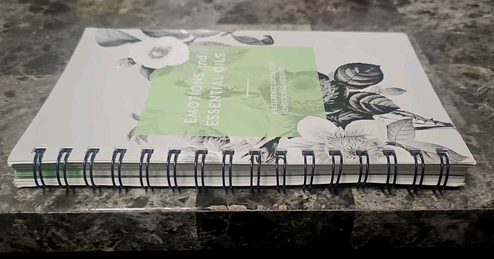 Emotions and Essential Oils, 7th Ed Reference Guide for Emotional Healing (2018)