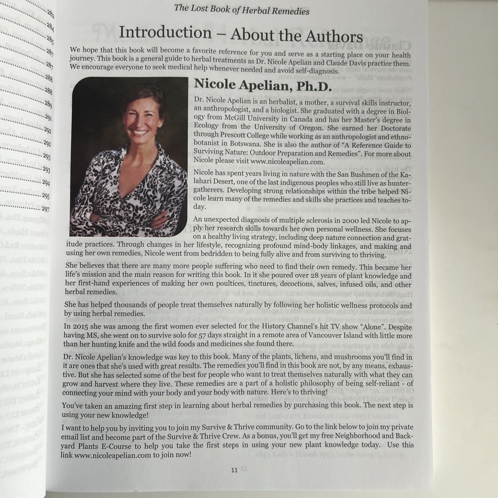 Lost Book of Remedies by Nicole Apelian and Claude Davis Sr. (2018, Uk- a Format
