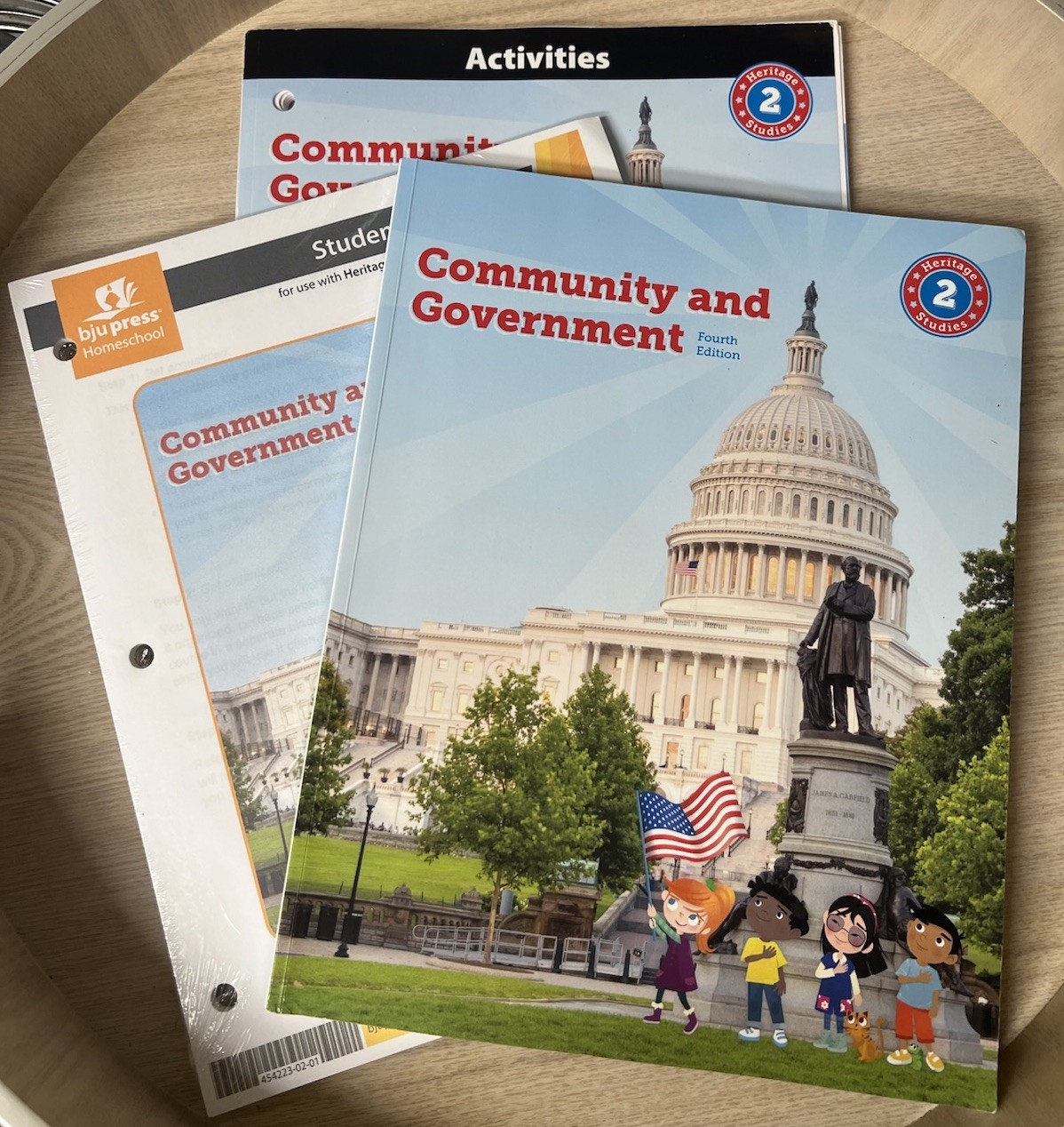 BJU Heritage Studies 2 Community And Government: Textbook, Activities, Handouts