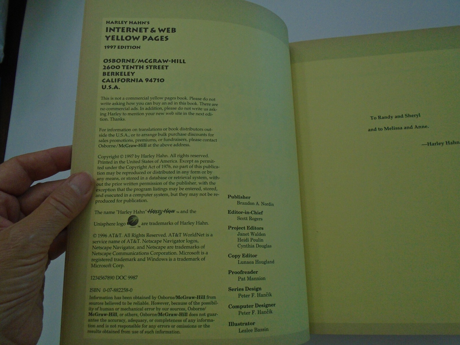 Harley Hahn’s Internet Yellow Pages by Harley Hahn (1996, CD-ROM / Trade PB)