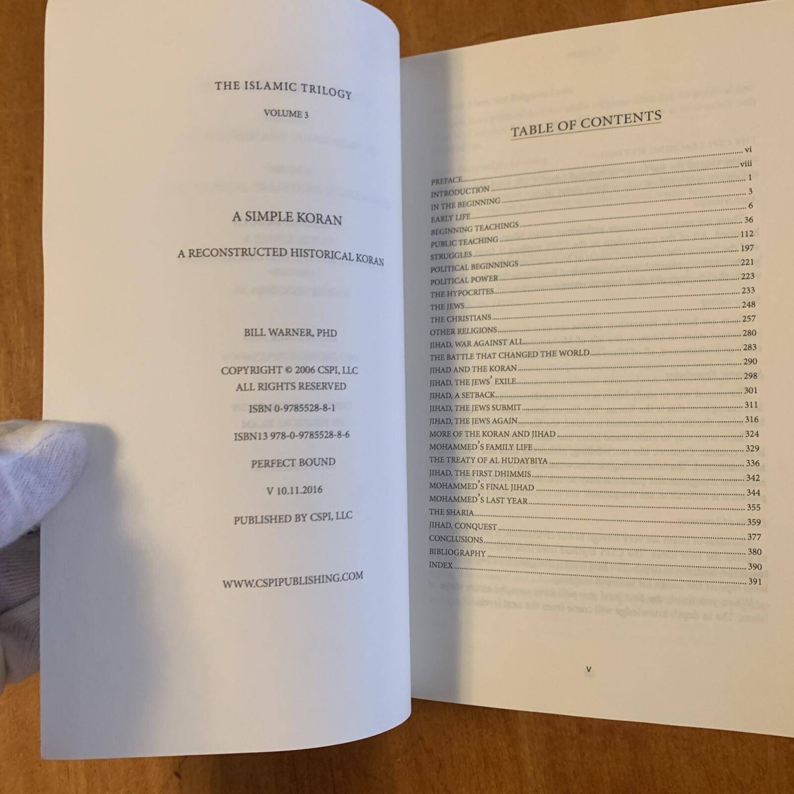 A Simple Koran: The Reconstructed Historical Koran V3 by Warner, Bill