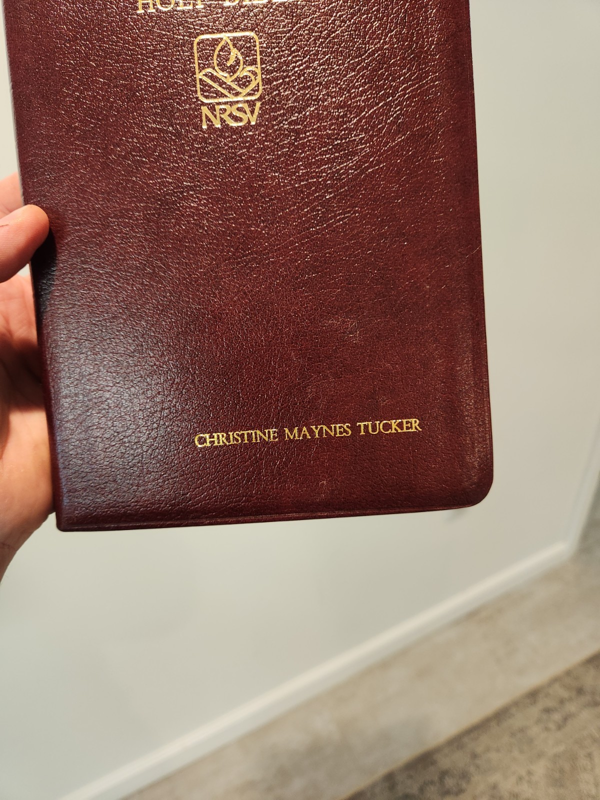 Holy Bible NRSV Minster Text Edition Dark Red Bonded Leather Burgundy Cambridge