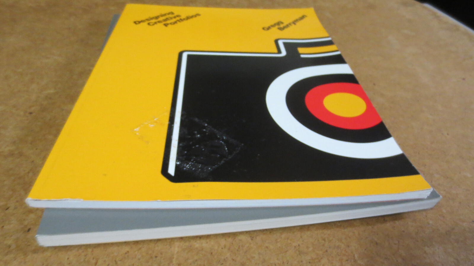Designing Creative Portfolios + Resume – Paperback By Berryman, Gregg – Book LOT