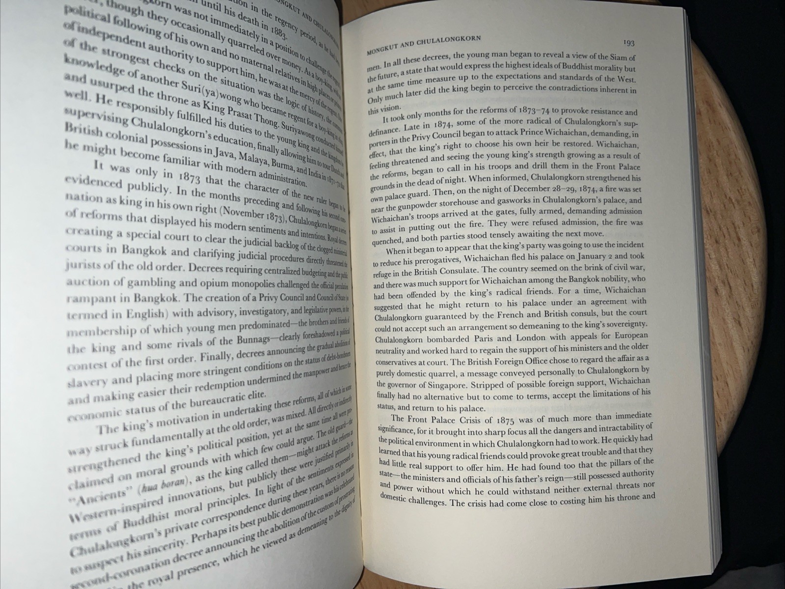 Thailand : A Short History by David K. Wyatt – 1986 – Paperback – D2