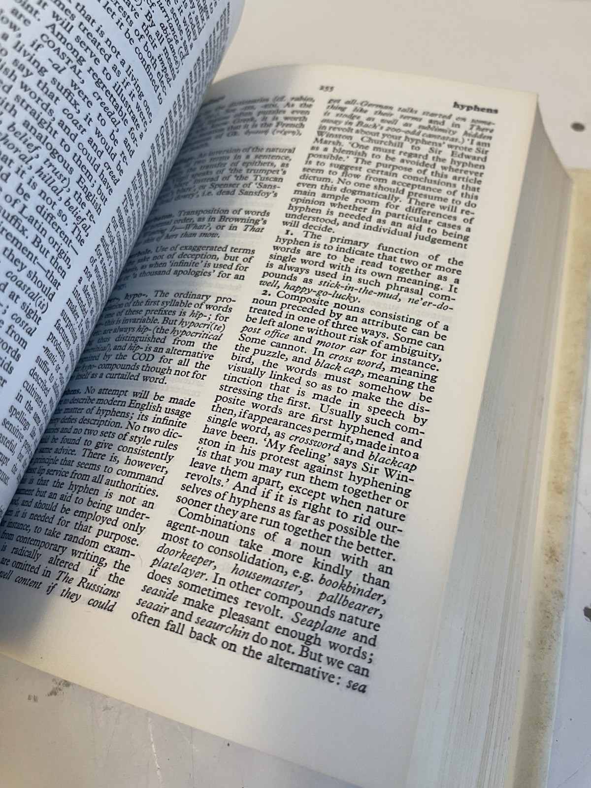 Dictionary of Modern English Usage by H. W. Fowler (1987, Hardcover Dust Jacket)
