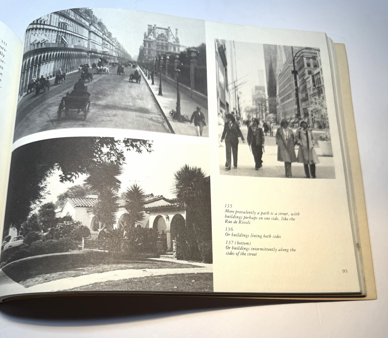 Body Memory and Architecture 1977 Yale University Press Paperback Bloomer Moore