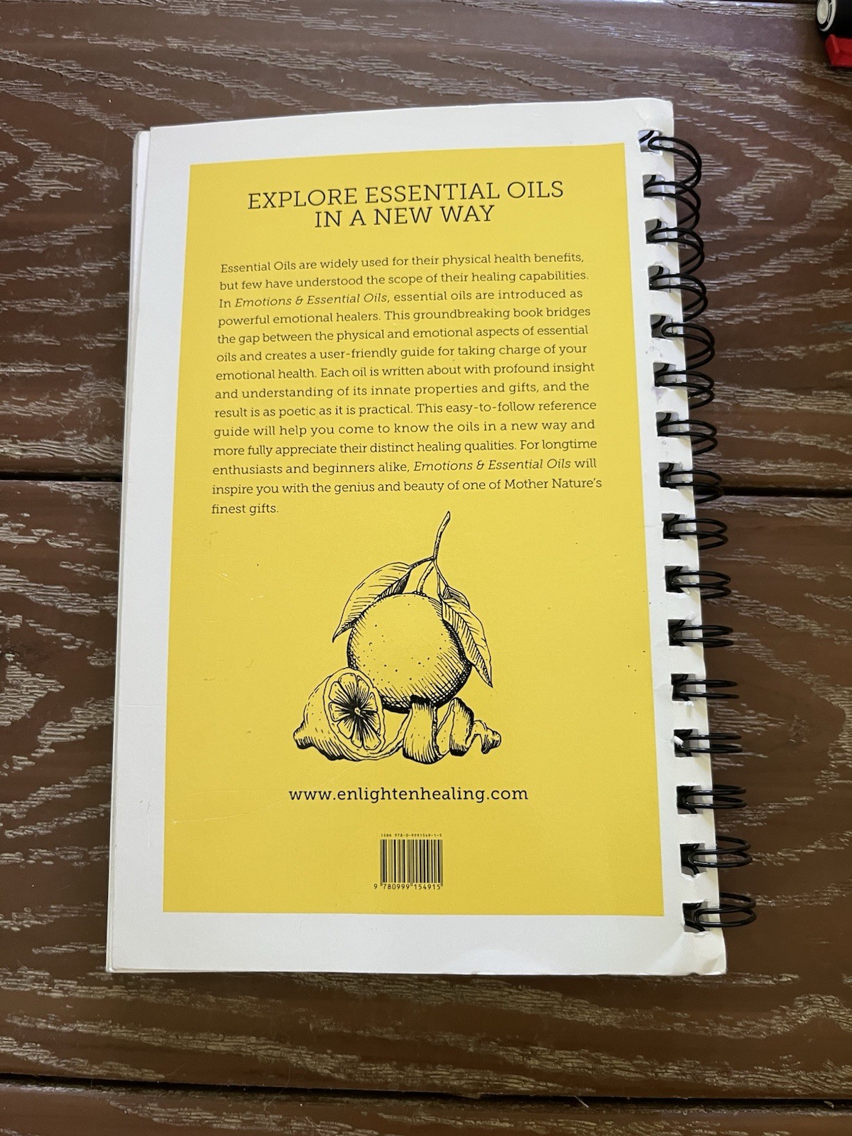 NEW EMOTIONS & ESSENTIAL OILS, 6TH EDITION By Enlighten **Brand New**