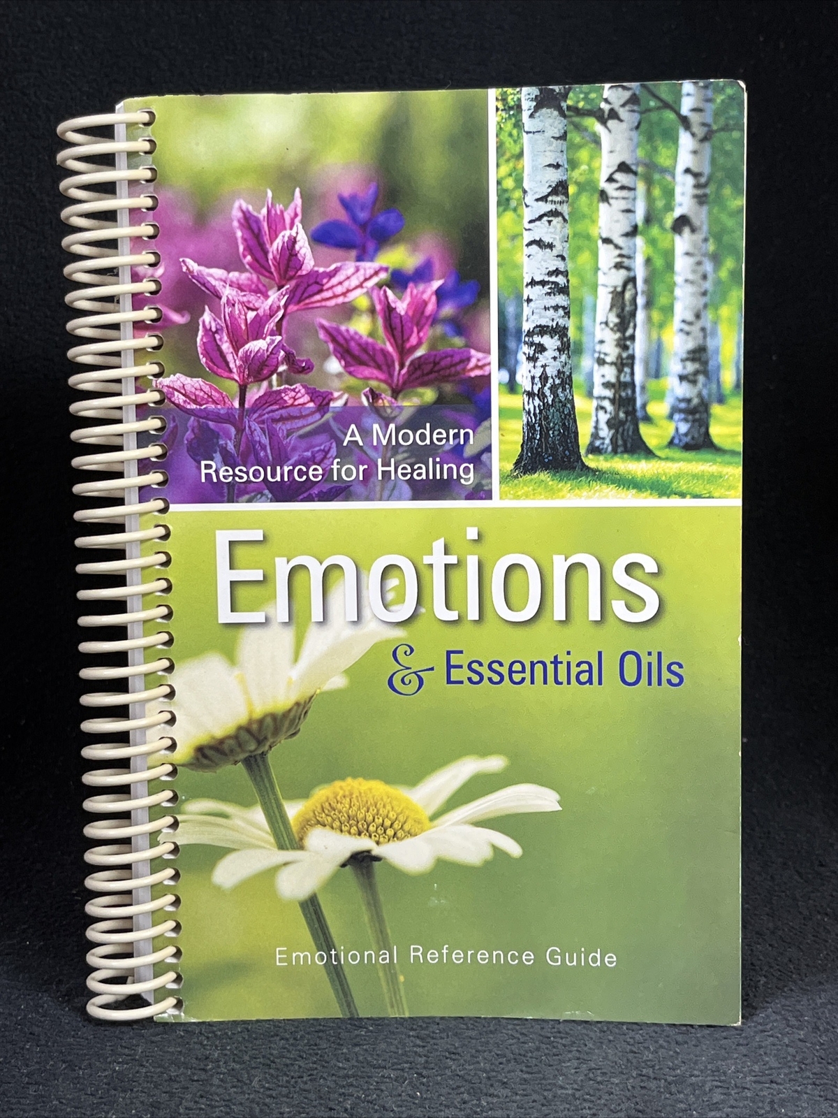 Emotions and Essential Oils : A Modern Resource for Healing by Enlighten 2012 PB