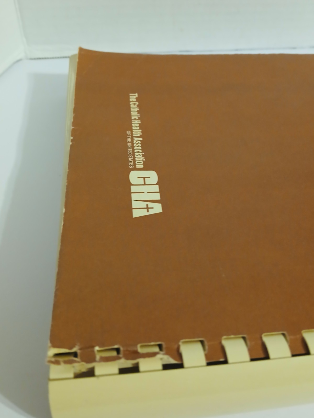 MATERIALS MANAGEMENT: POLICY AND PROCEDURE MANUAL By Jamie C. Kowalski 1982