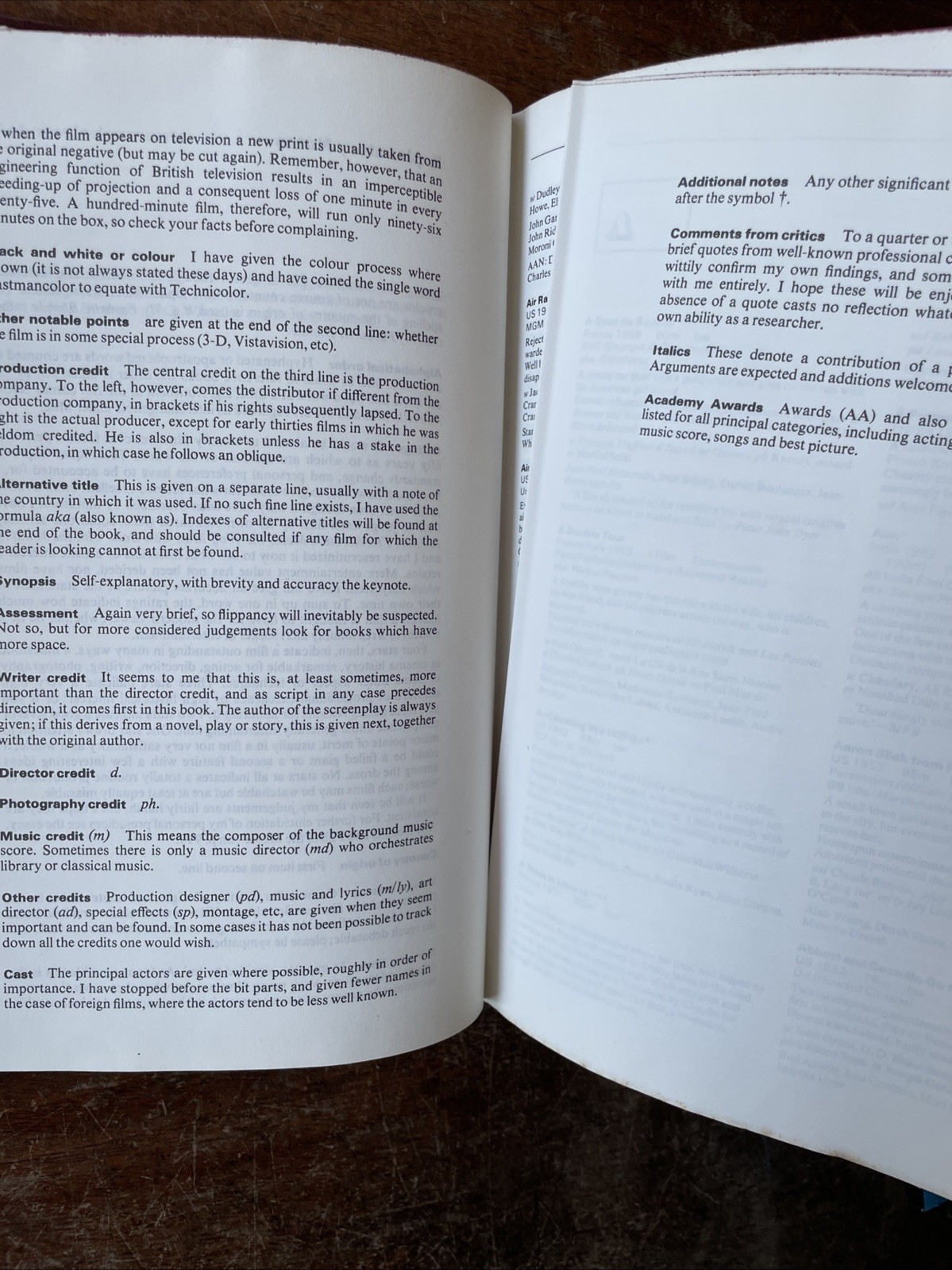 Halliwell’s Film Guide – Second Edition by Leslie Halliwell 1979 Reprint