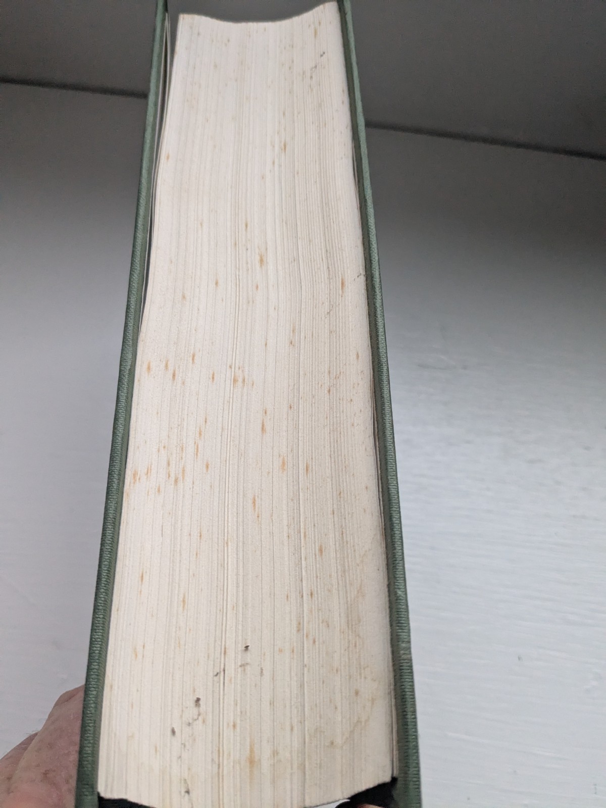 A NEW CONCORDANCE OF THE BIBLE by Abraham Even-Shoshan 1985 HC Printed in Israel