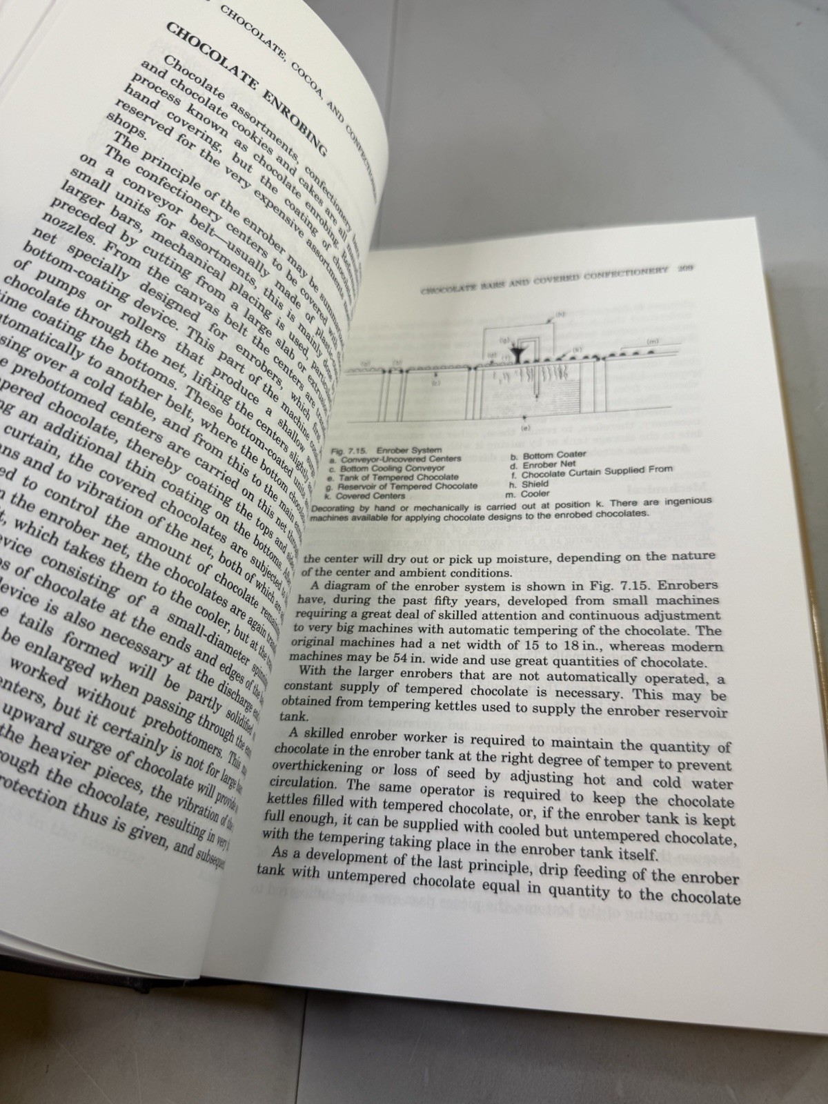 Chocolate, Cocoa and Confectionery: Science and Technology by Bernard Minifie