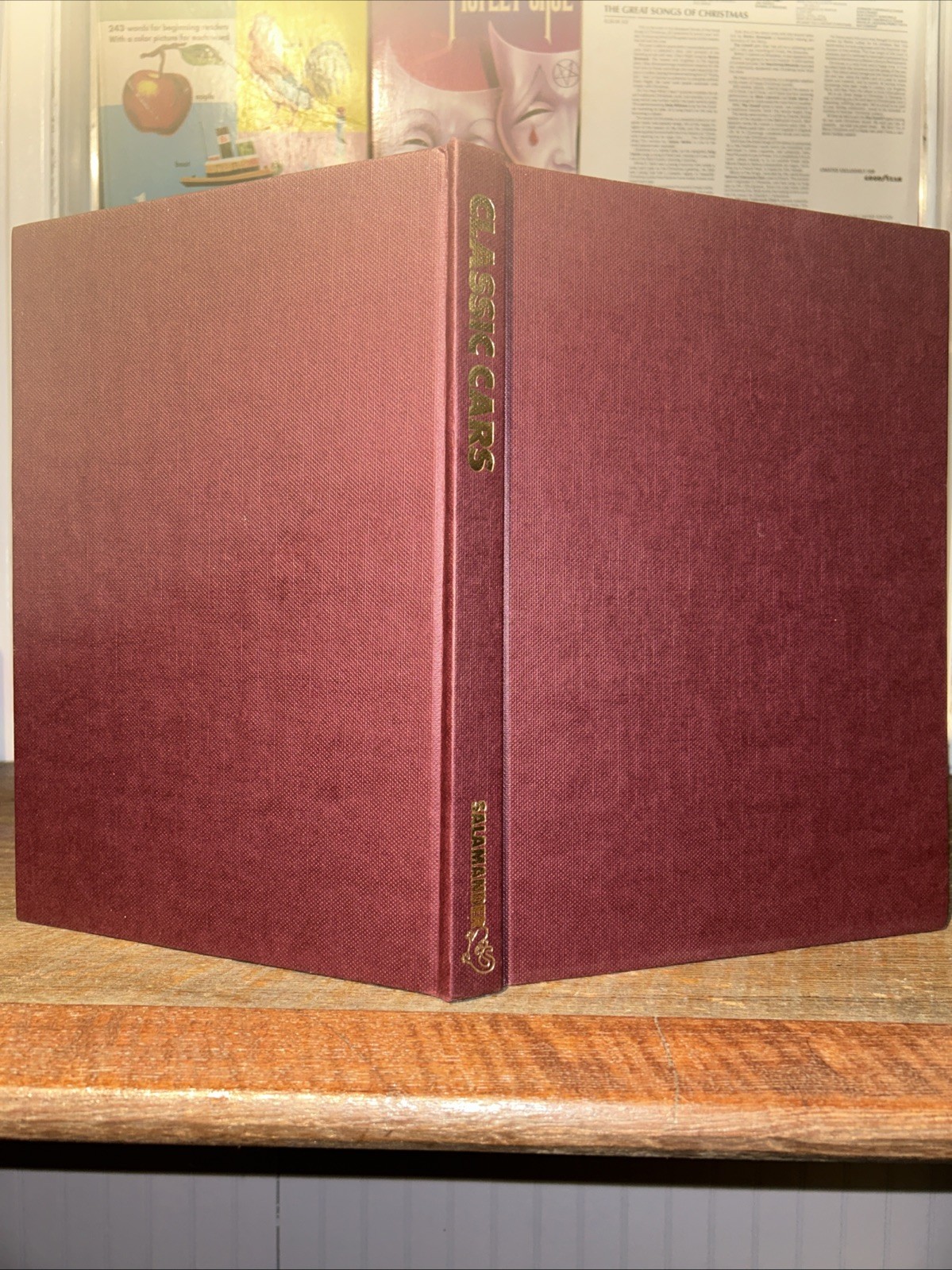 The Encyclopedia of the World’s Classic Cars Graham Robson 1982 (HCDJ) L/N!!!
