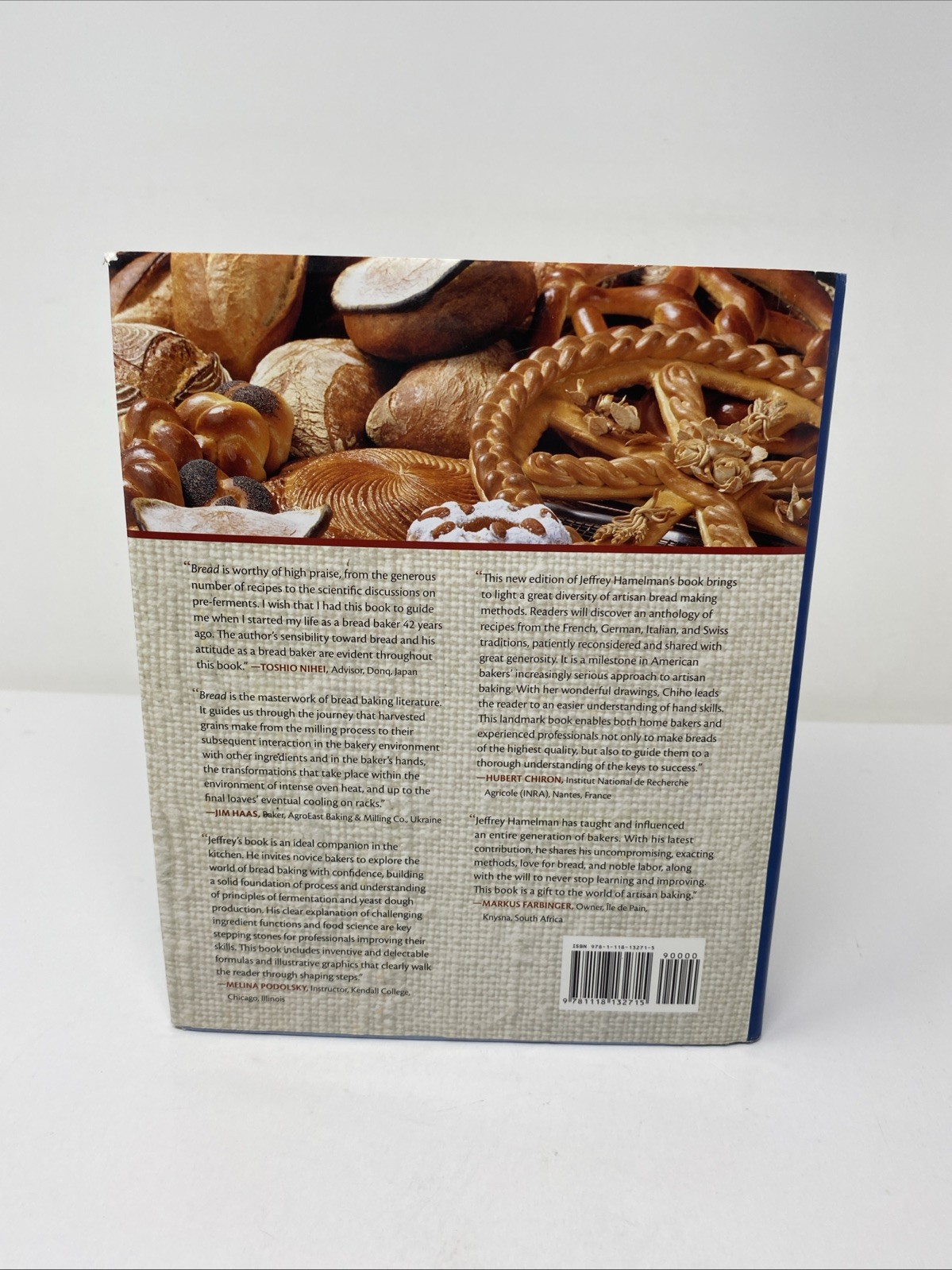 Bread : A Baker’s Book of Techniques and Recipes by Jeffrey Hamelman (2013)