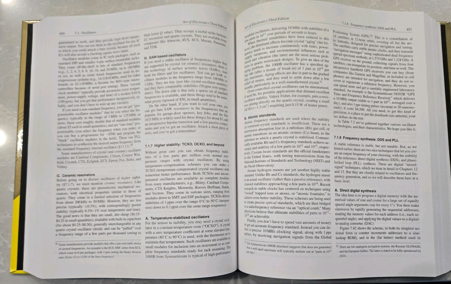 Art of Electronics by Paul Horowitz and Winfield Hill (2015, Hardcover)