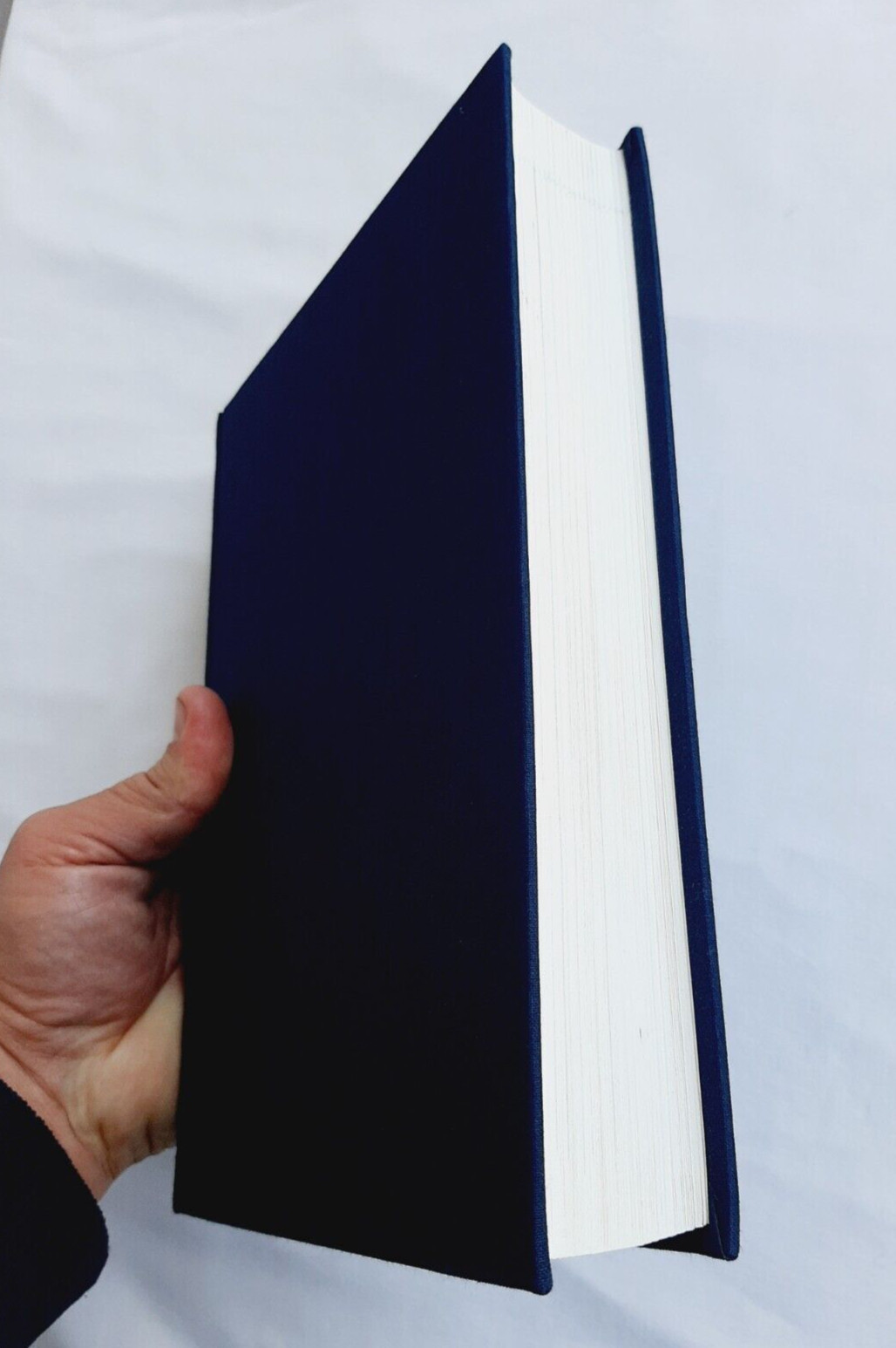 The Art of Electronics by P. Horowitz & W. Hill, Cambridge, 1987, Hardcover