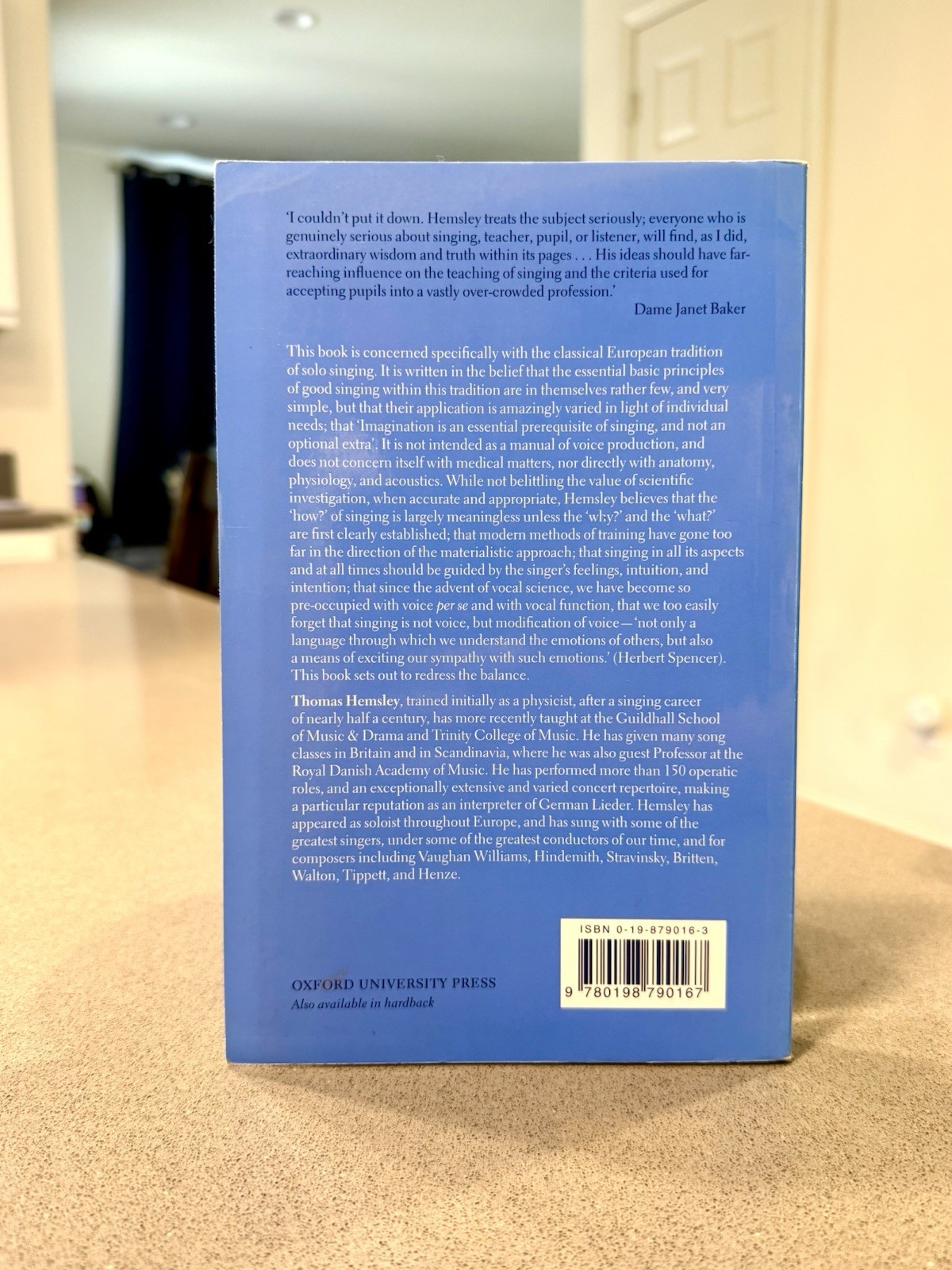 Singing and Imagination : A Human Approach to a Great Musical… by Thomas Hemsley