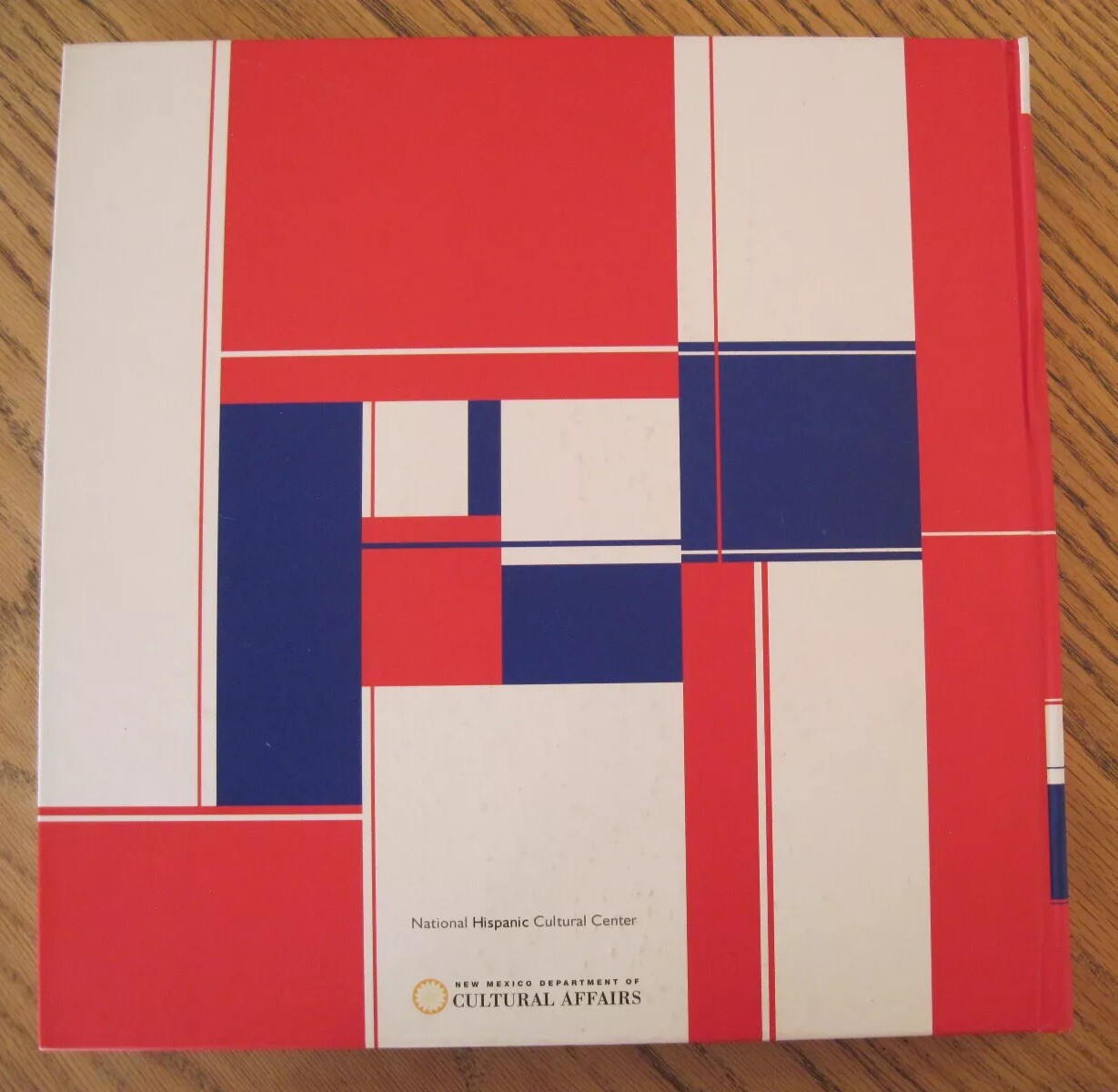 4 Art Book and Exhibition Catalogue Lot Confluencias Inside, John Walker, etc.