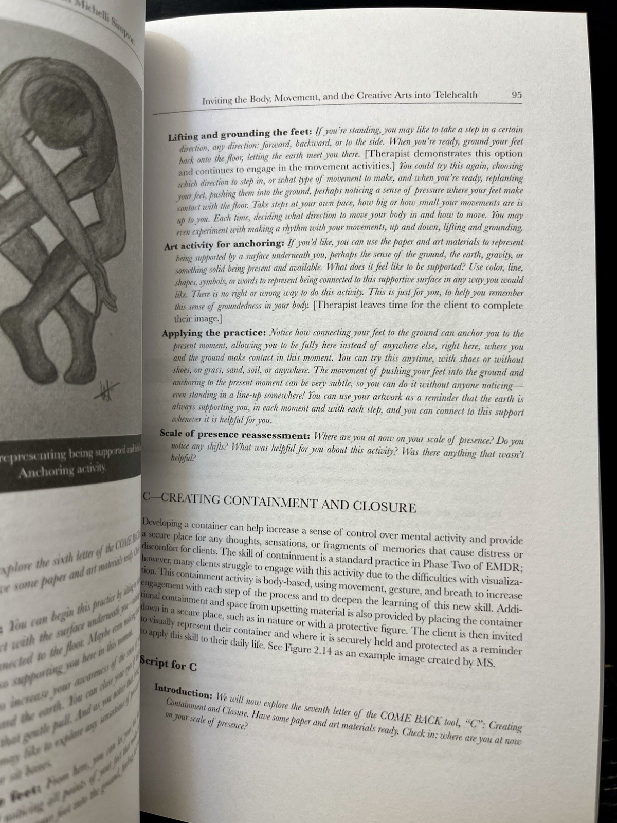 EMDR and Creative Arts Therapies 2023 Softcover Like New U1