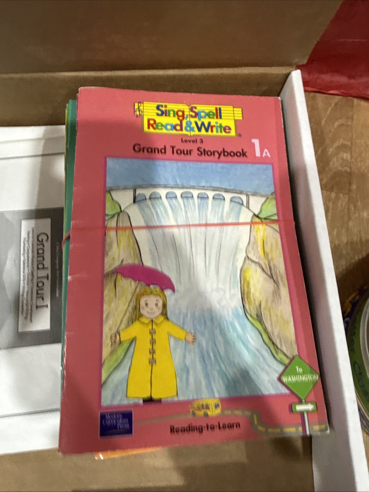 Nearly Complete Sing Spell Read & Write Level 1 & Kindergarten Kit 2nd Ed NO CD