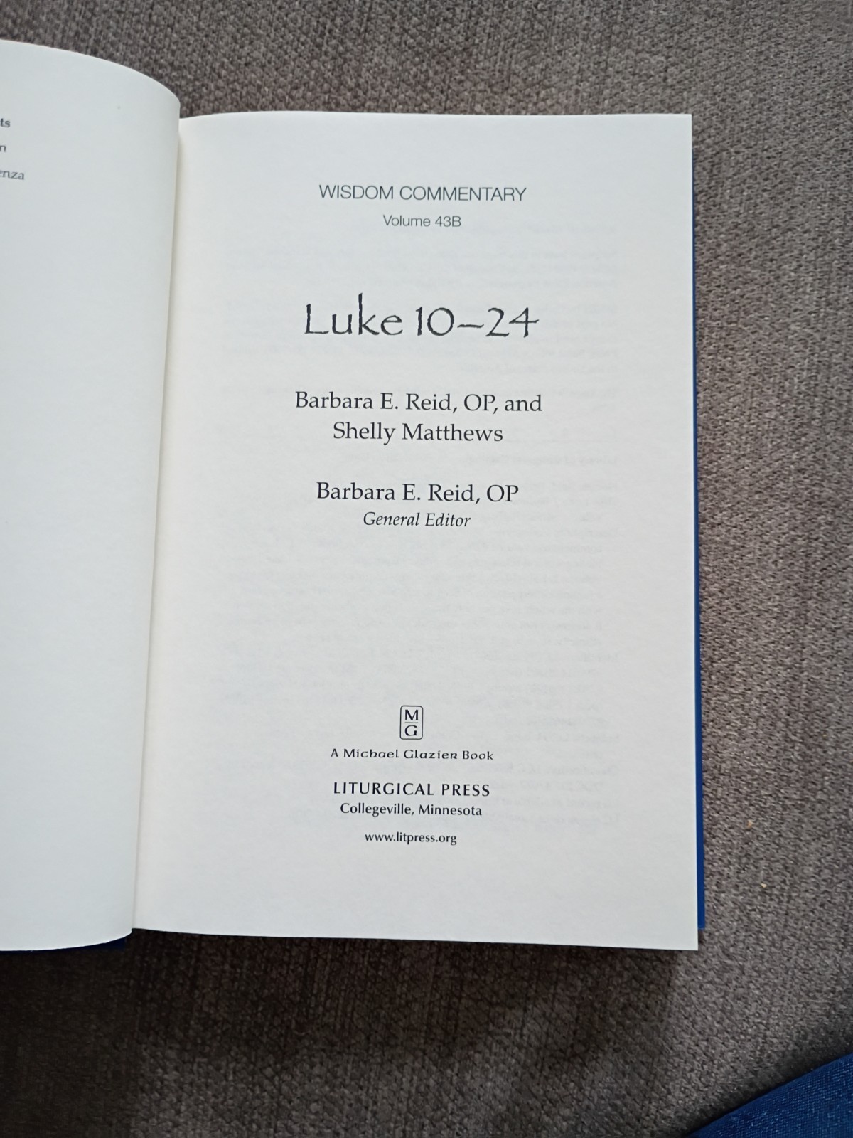 Luke 10-24 (Vol. 43B) Wisdom Commentary Barbara E. Reid Shelley Matthews 2021