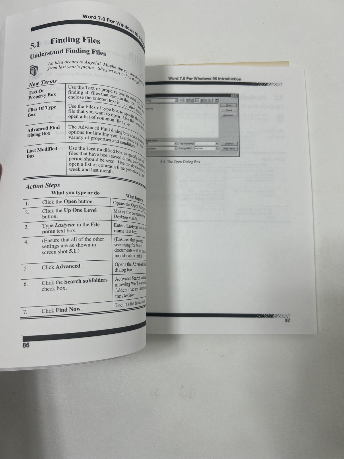 COMPUSA Computer training HTML Fundamentals Version 1.0 (Spiral Paperback, 1995)