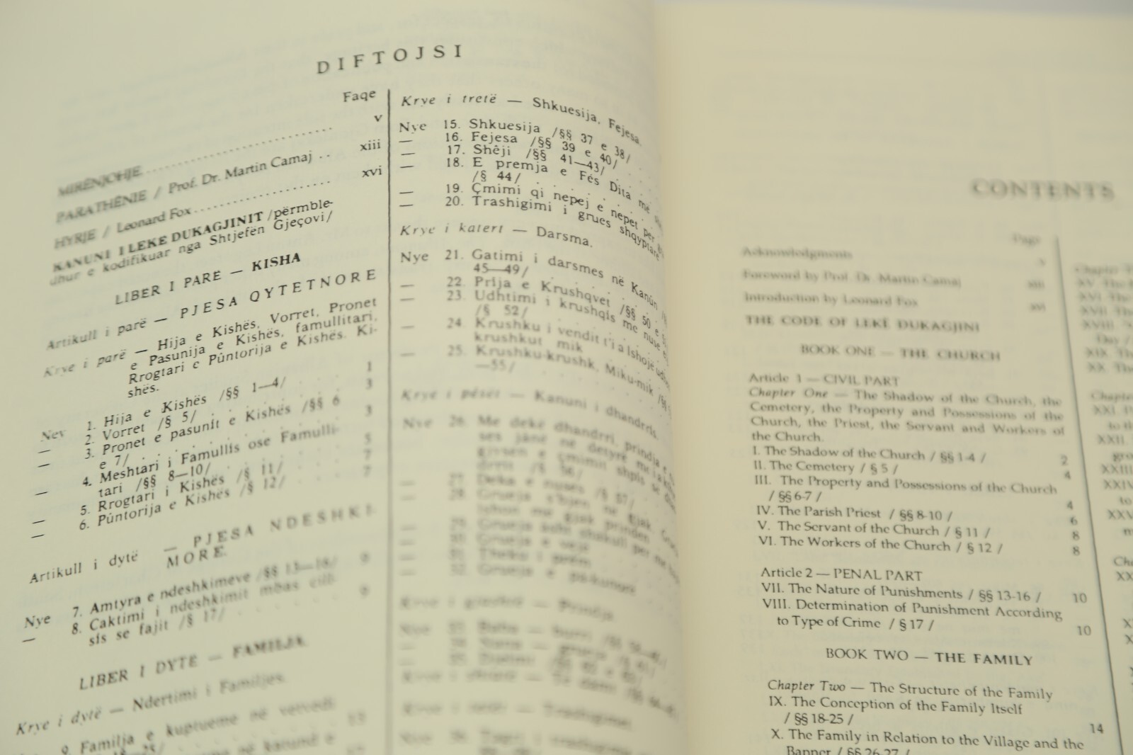 Kanuni i Lekë Dukagjinit, The Code of Lekë Dukagjini. Albanian-English Language.